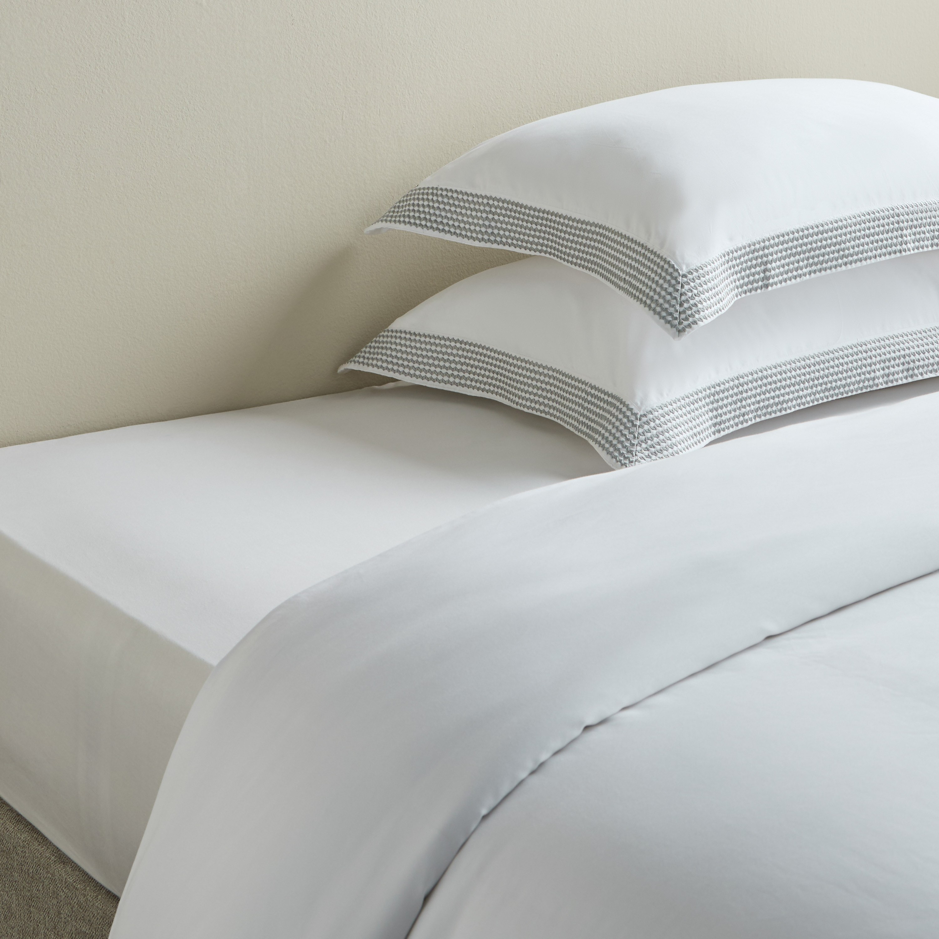 Sydney Egyptian Cotton 600 Thread Count 2-Piece Pillowcase Set - 50x75 cm-household-bedding-sheetsandpillowcases-pillowcases-image-4