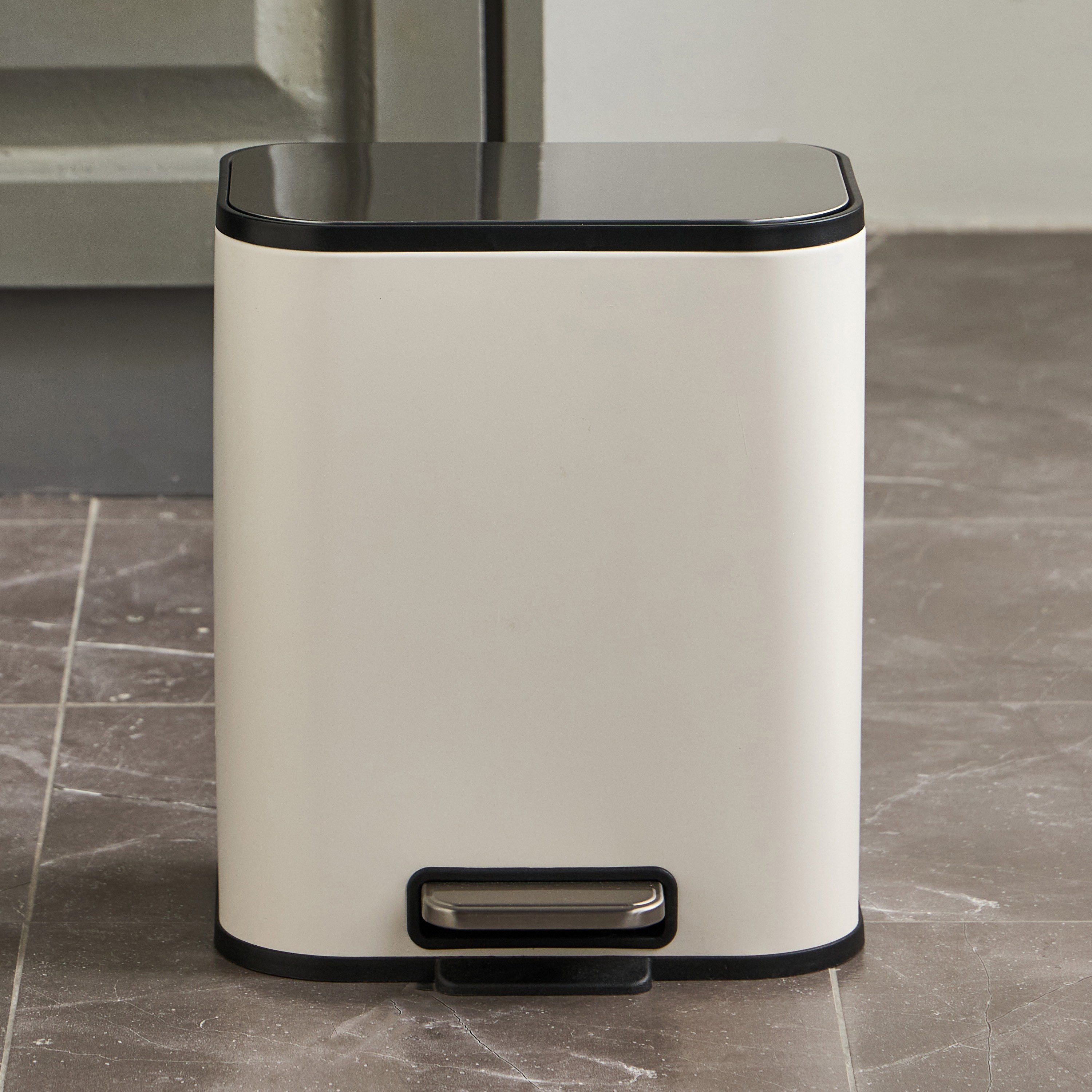 سلة نفايات بدواسة - كوبر - 5 لتر-household-bathandlaundry-wastebinsandaccessories-image-2