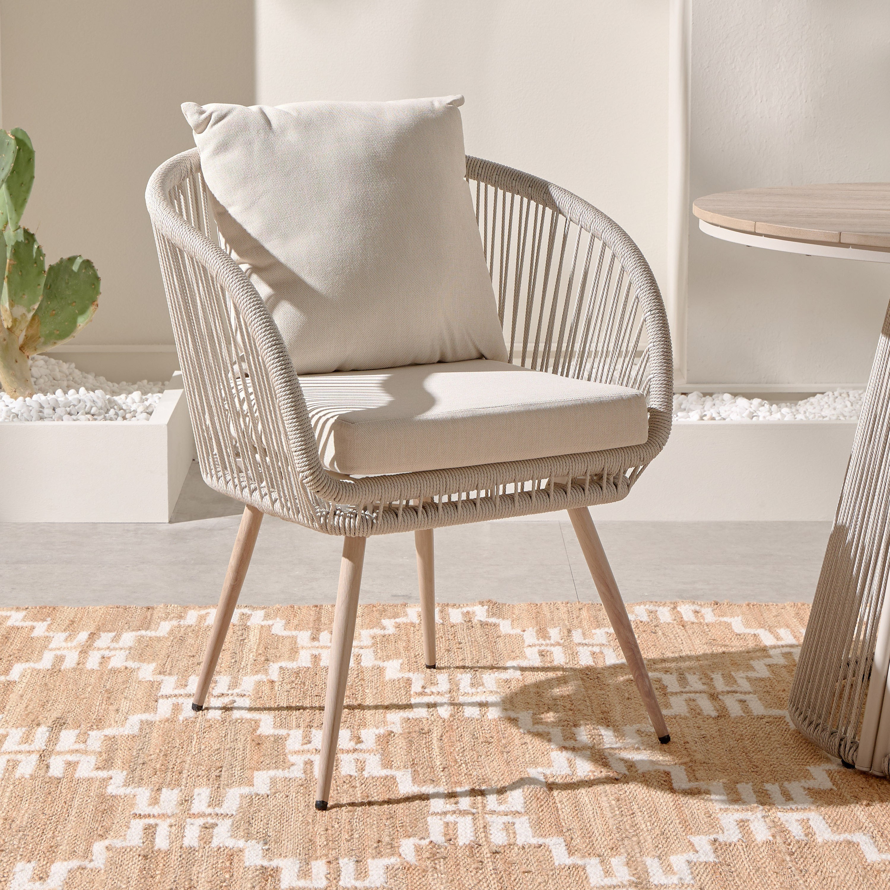 كرسي سفرة خارجي - سيبريز-furniture-outdoor-diningfurniture-image-1
