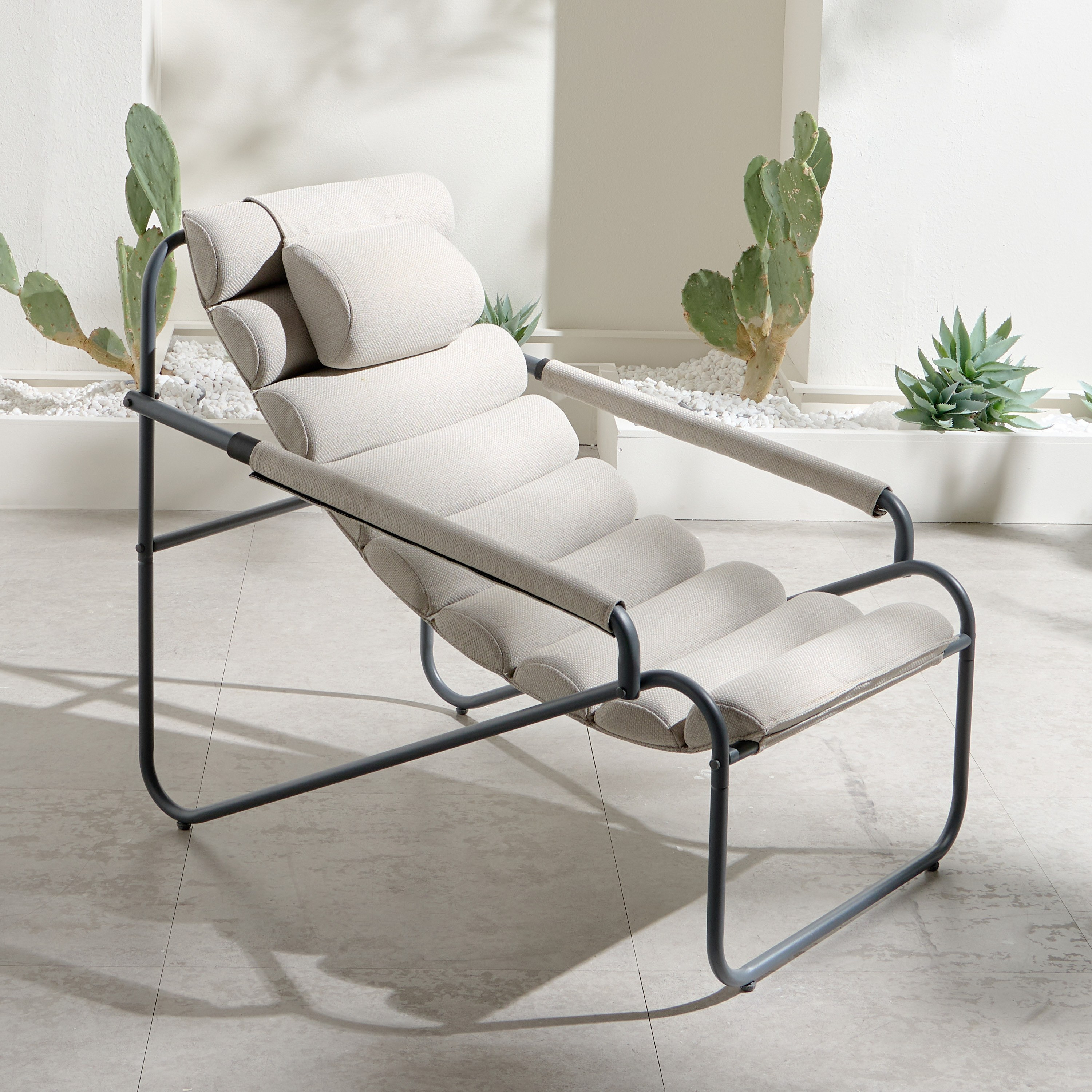 Pool Outdoor Lounge Chair-furniture-outdoor-sofasandchairs-image-1