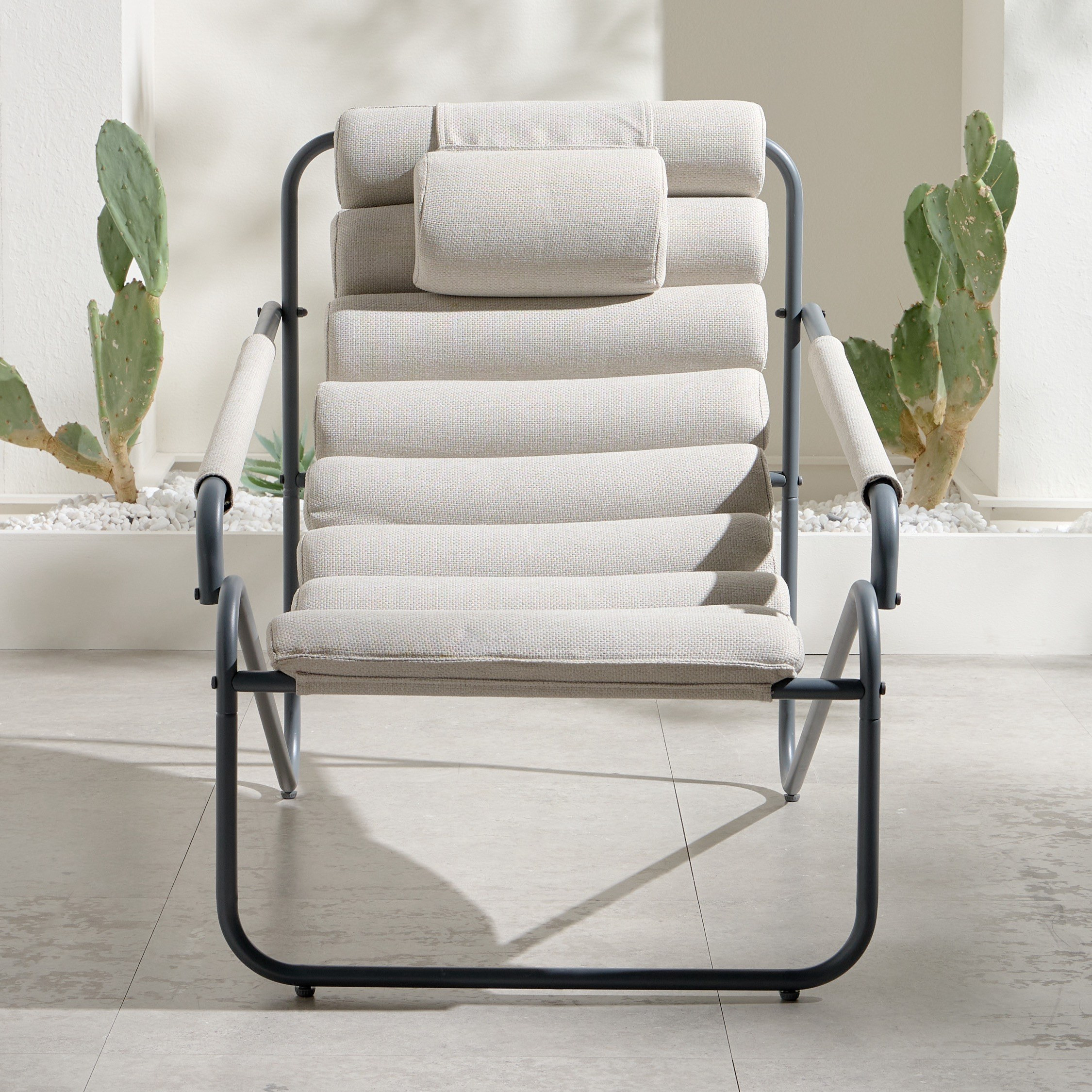 Pool Outdoor Lounge Chair-furniture-outdoor-sofasandchairs-image-2