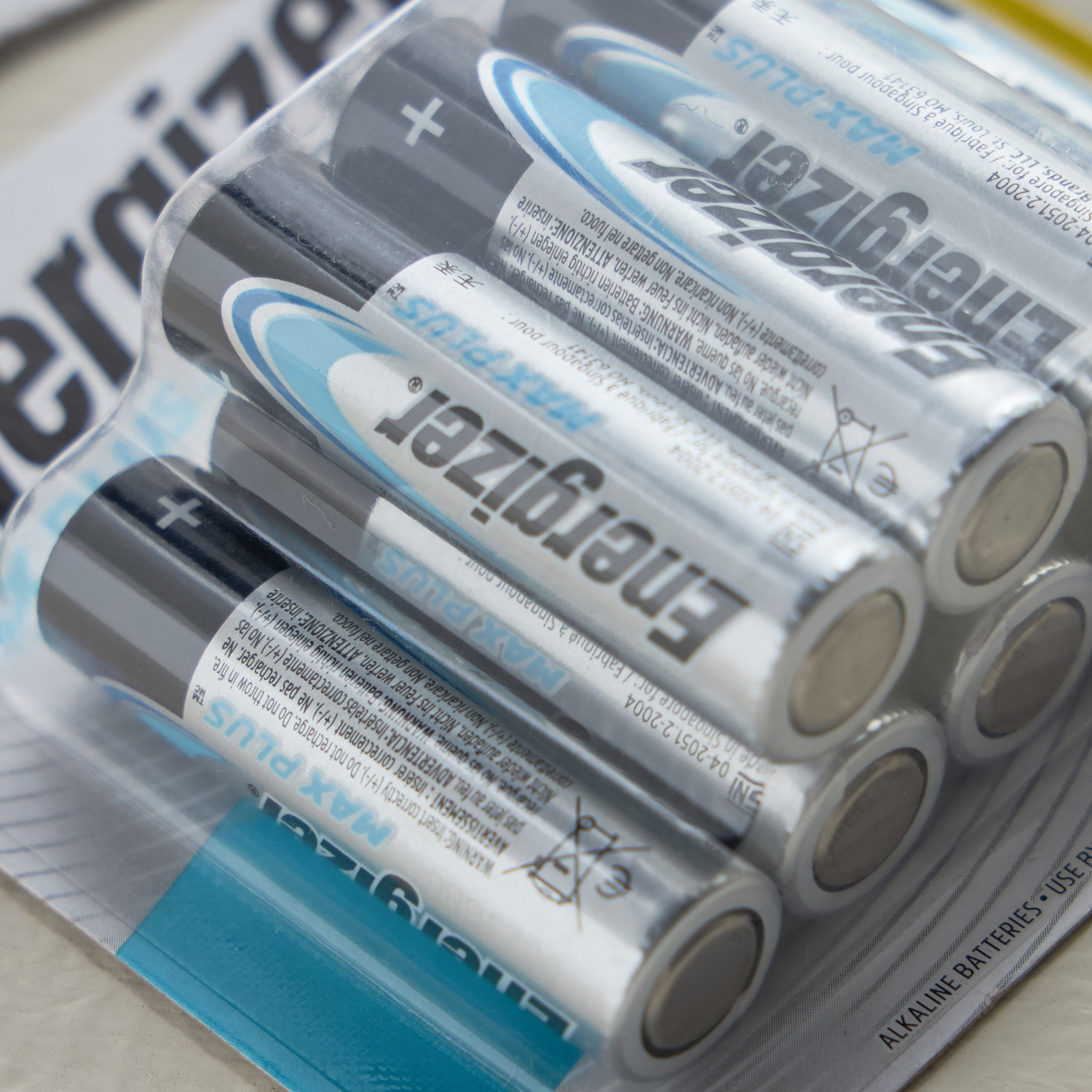 مجموعة بطاريات AA قلوية 8 قطع ماكس بلس  - إنرجايزر-household-lighting-bulbsandbatteries-batteries-image-2
