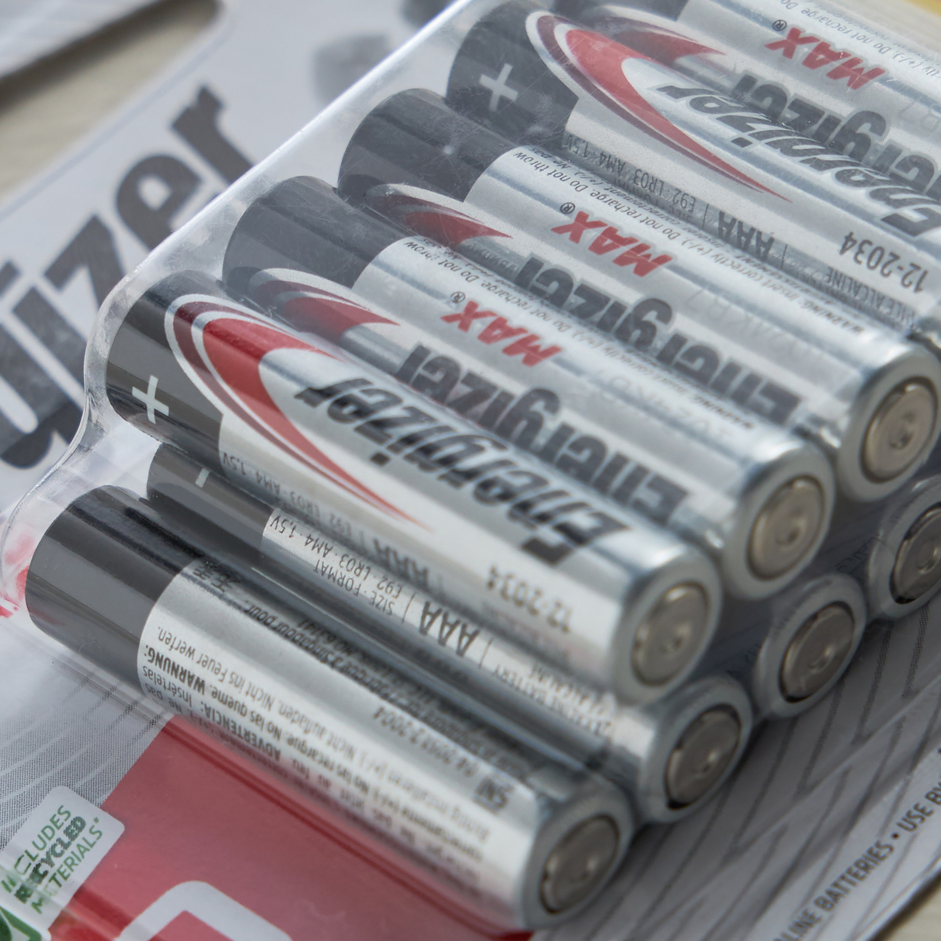 Energizer Max 12-Piece AAA Battery Set-household-lighting-bulbsandbatteries-batteries-image-2