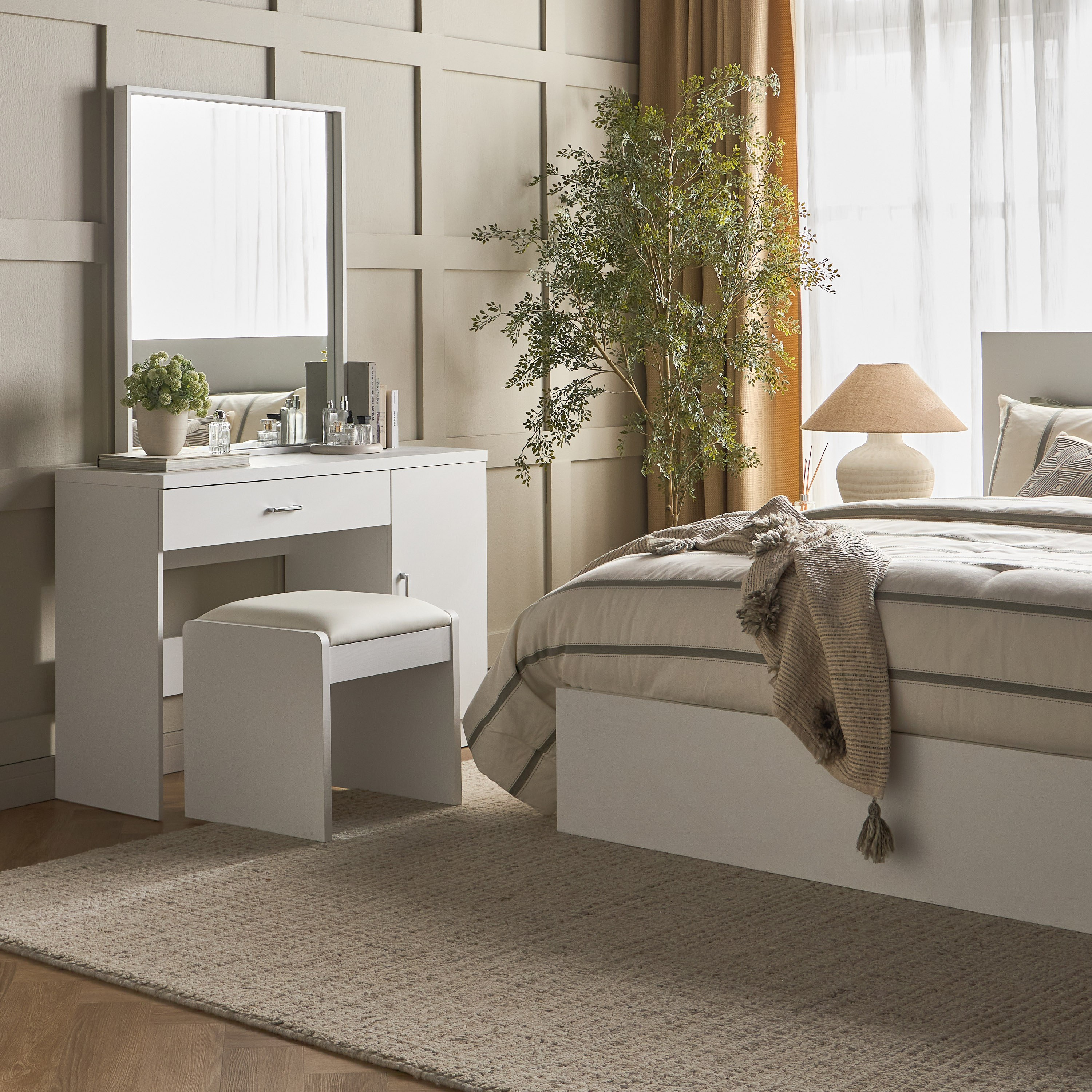 مرآة تسريحة - لومي-furniture-bedroom-dressersandmirrors-image-5