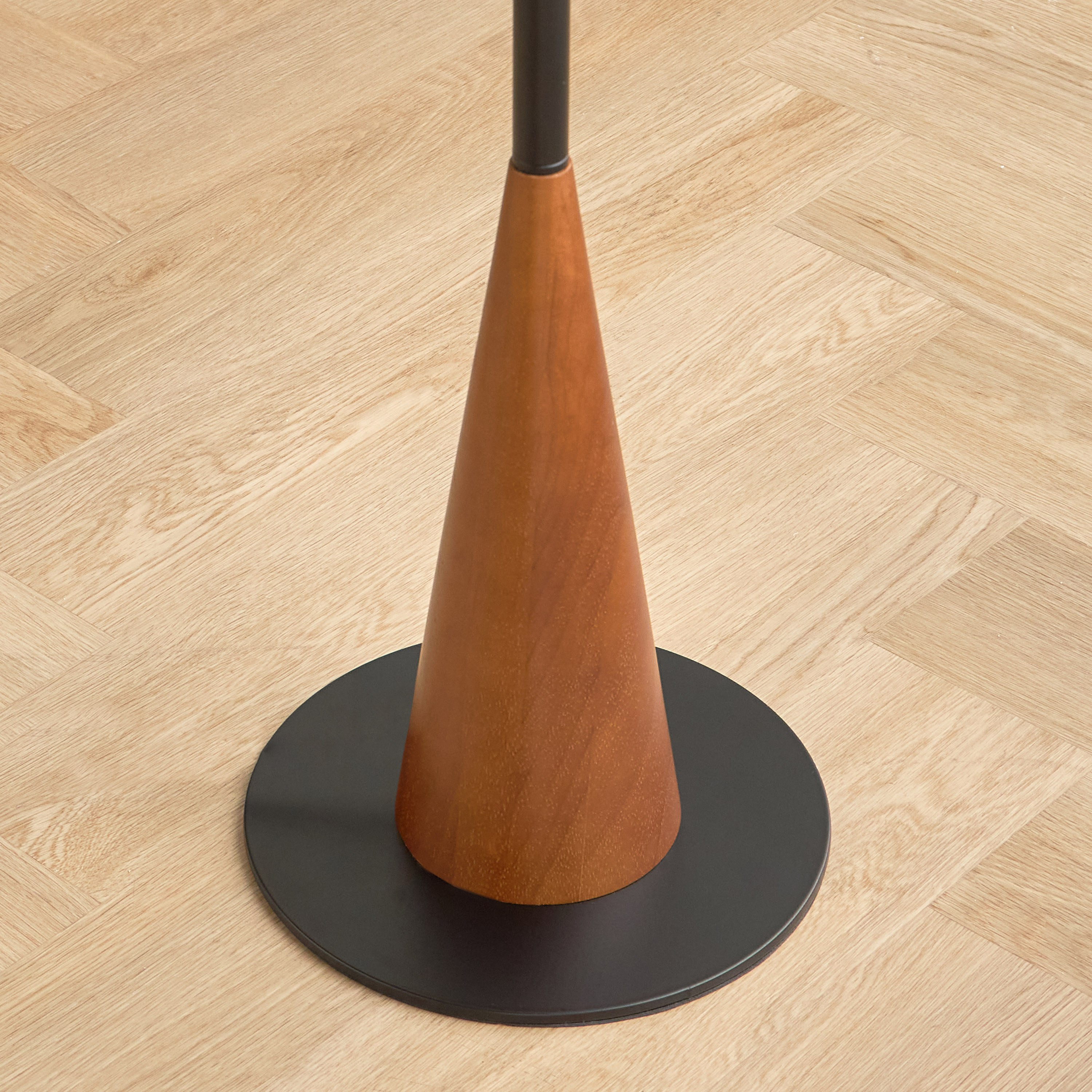 Cosmo Metal Floor Lamp - 156 cm-household-lighting-floorlamps-image-4