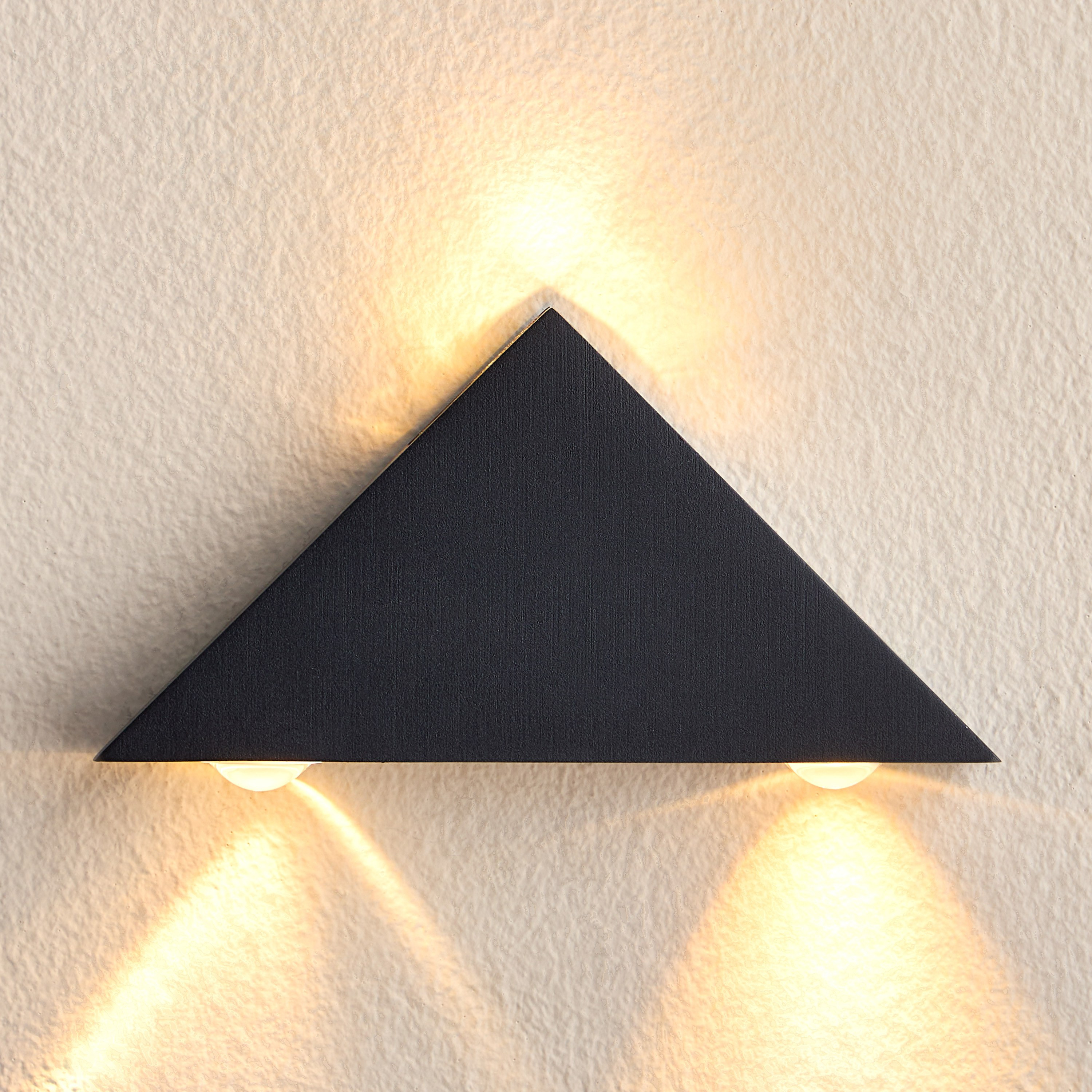 Kelce Metal LED Wall Lamp-household-lighting-walllamps-image-2