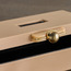 Huda Arpino Tissue Holder - 27x14x8 cm-household-decor-boxesandtrays-image-3