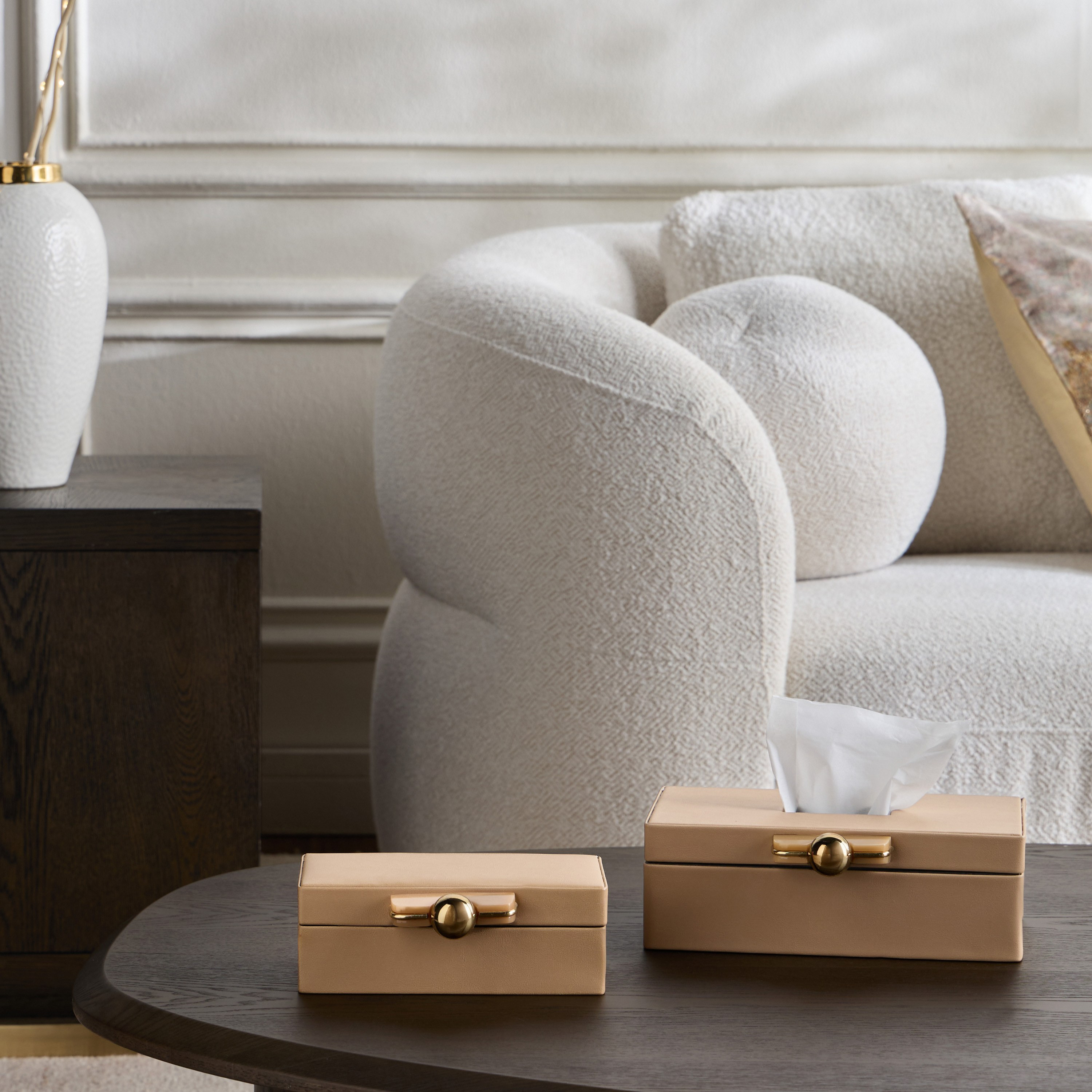 Huda Arpino Tissue Holder - 27x14x8 cm-household-decor-boxesandtrays-image-4