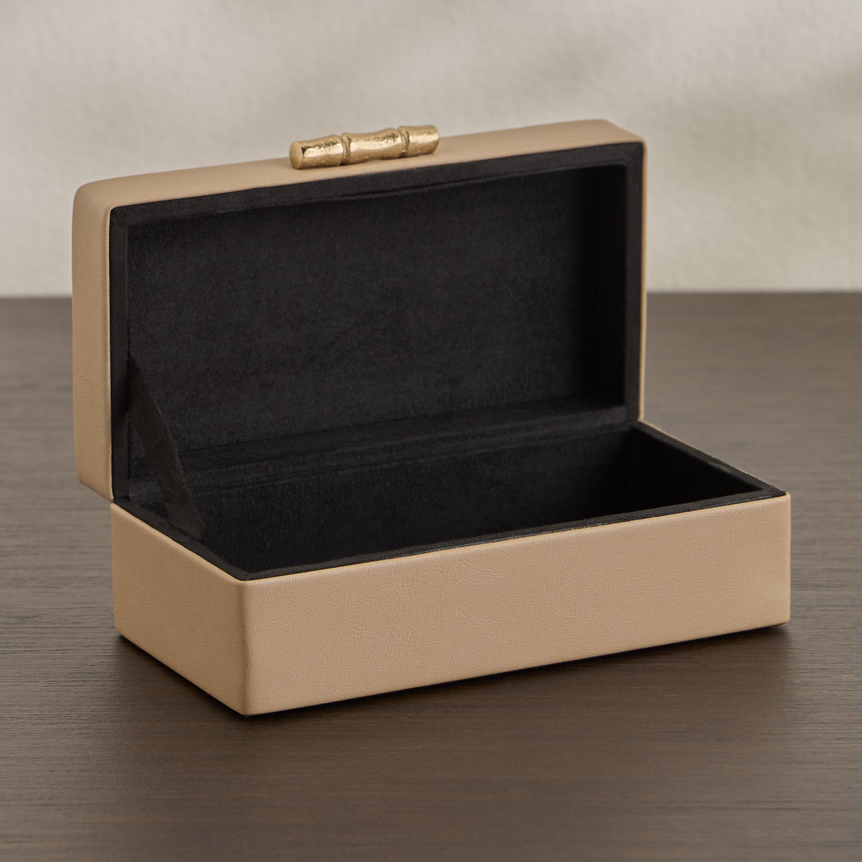 صندوق ديكور - إيفورو من هدى-household-decor-boxesandtrays-image-2