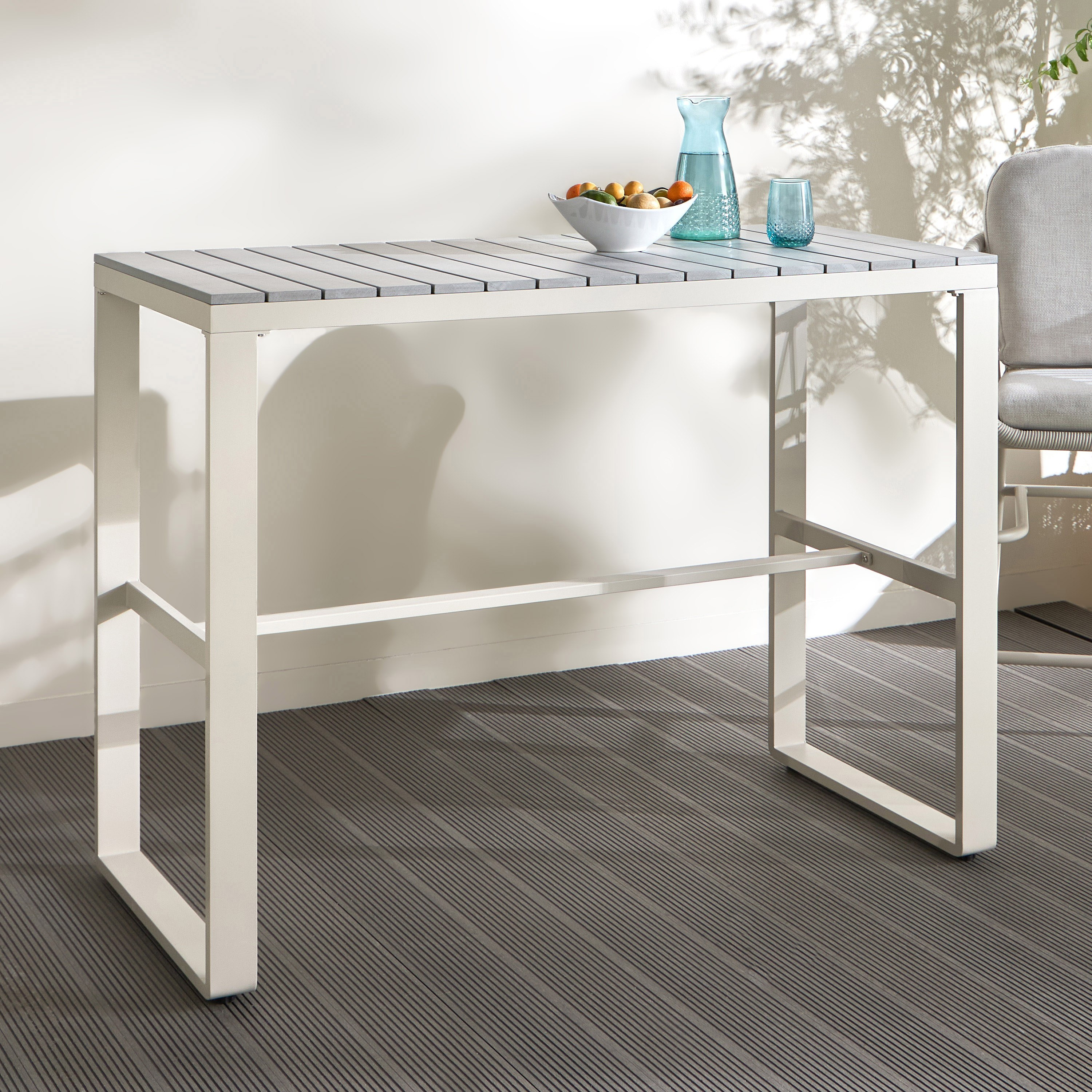 Mira 4-Seater Outdoor Dining Table