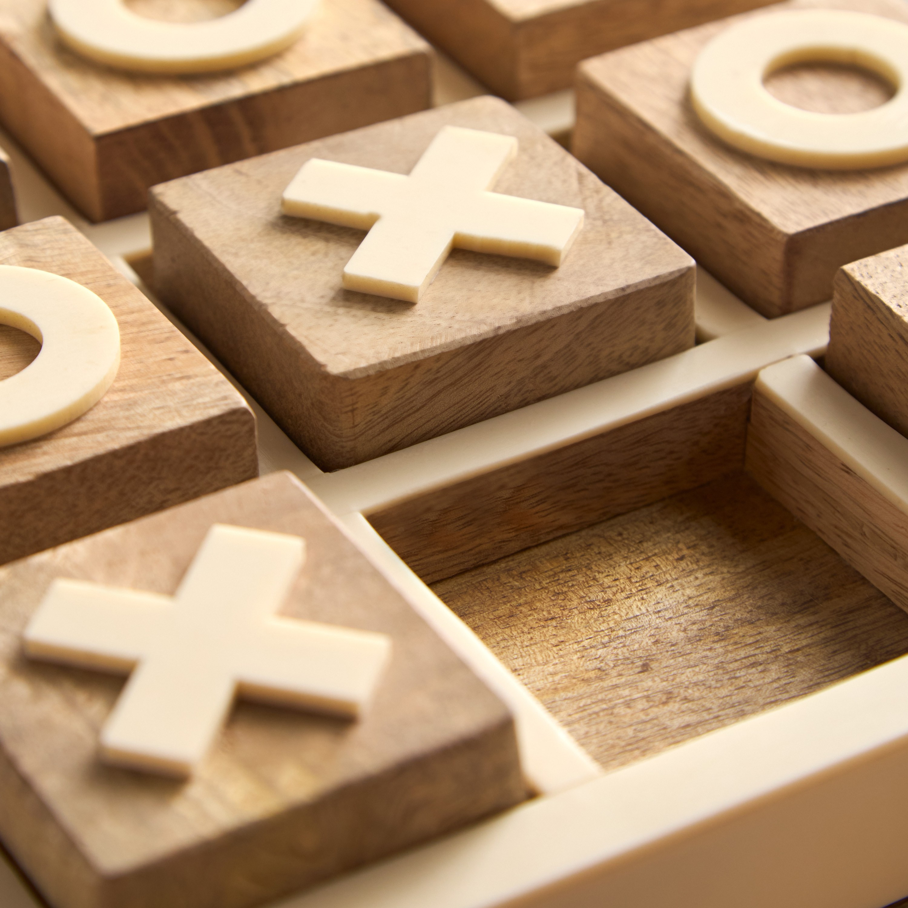 Todd Tic Tac Toe Decorative Showpiece-household-decor-decorativeobjectsandsculptures-image-3