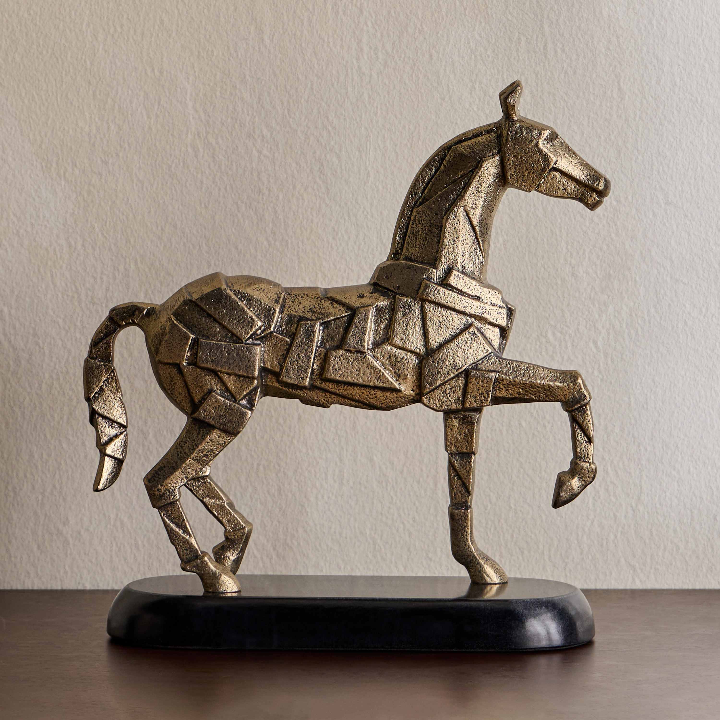 قطعة ديكور حصان- ستاليون-household-decor-decorativeobjectsandsculptures-image-1