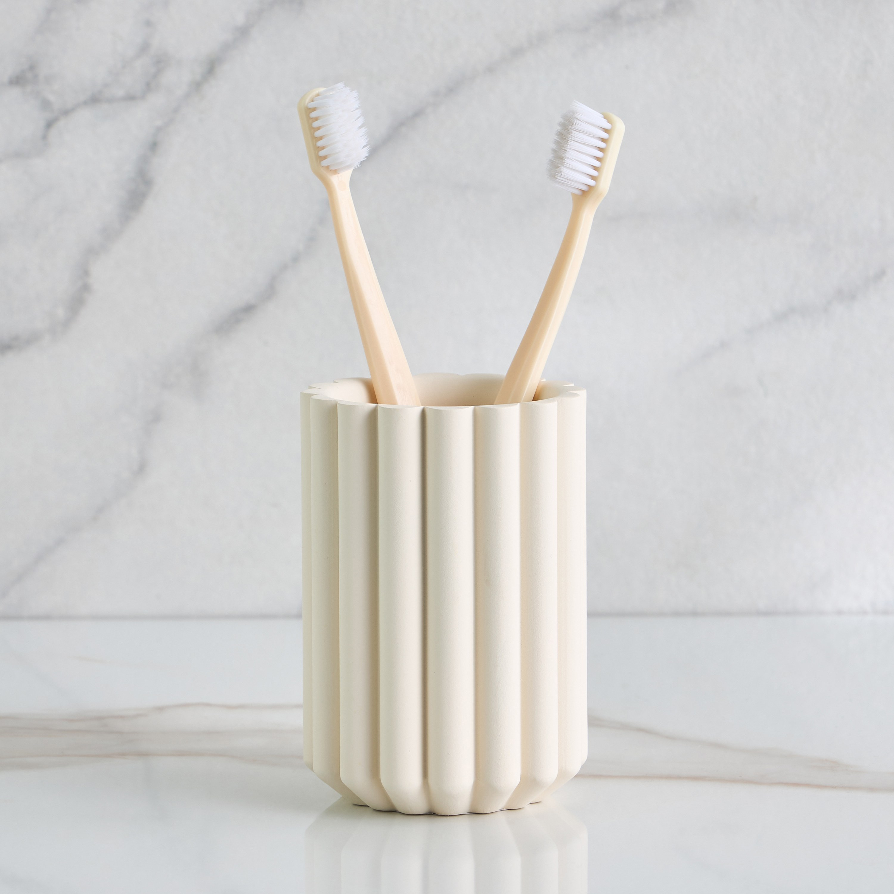 كوب - أوريجامي-household-bathandlaundry-bathaccessories-toothbrushholdersandtumblers-image-1