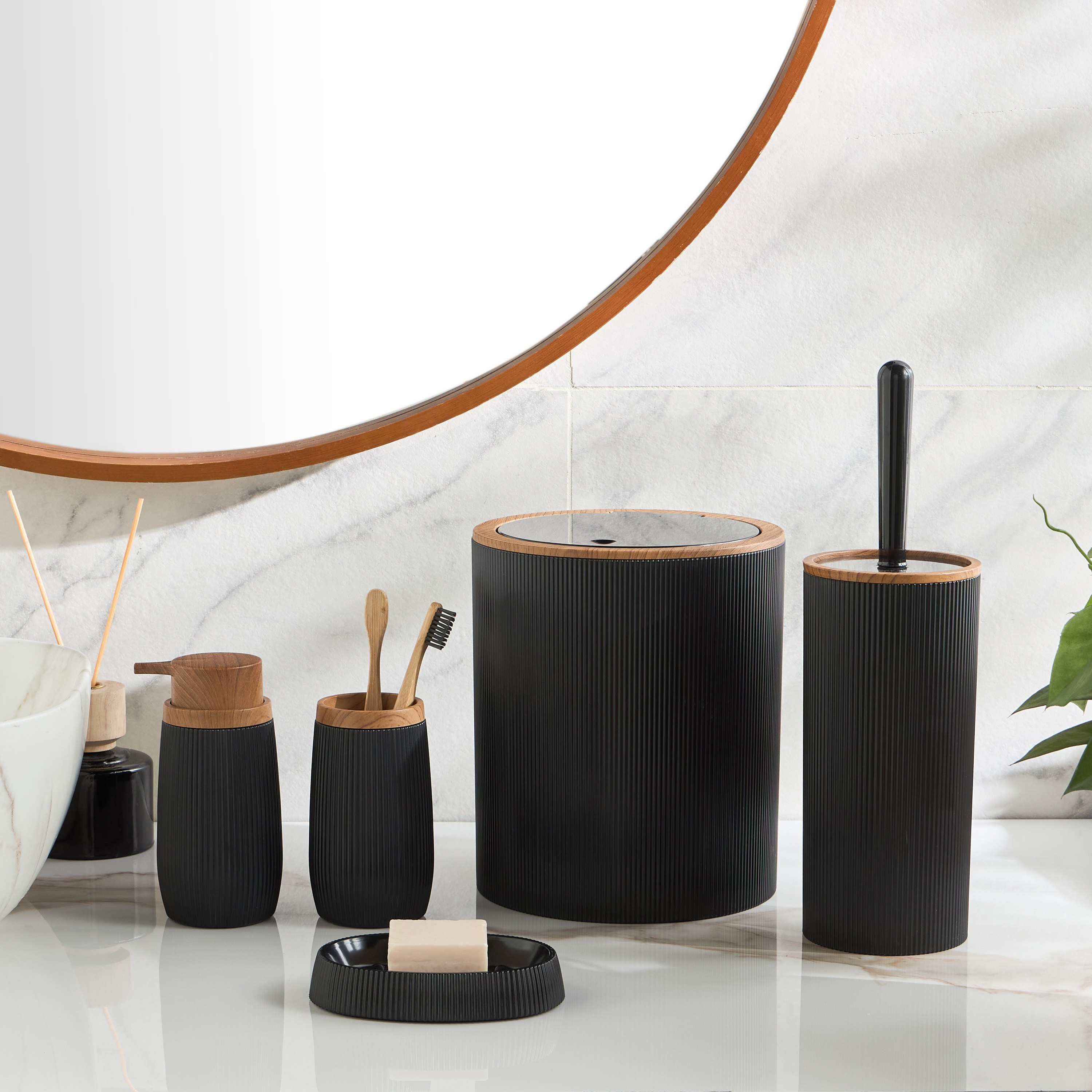 Bella Pedal Waste Bin-household-bathandlaundry-wastebinsandaccessories-image-2