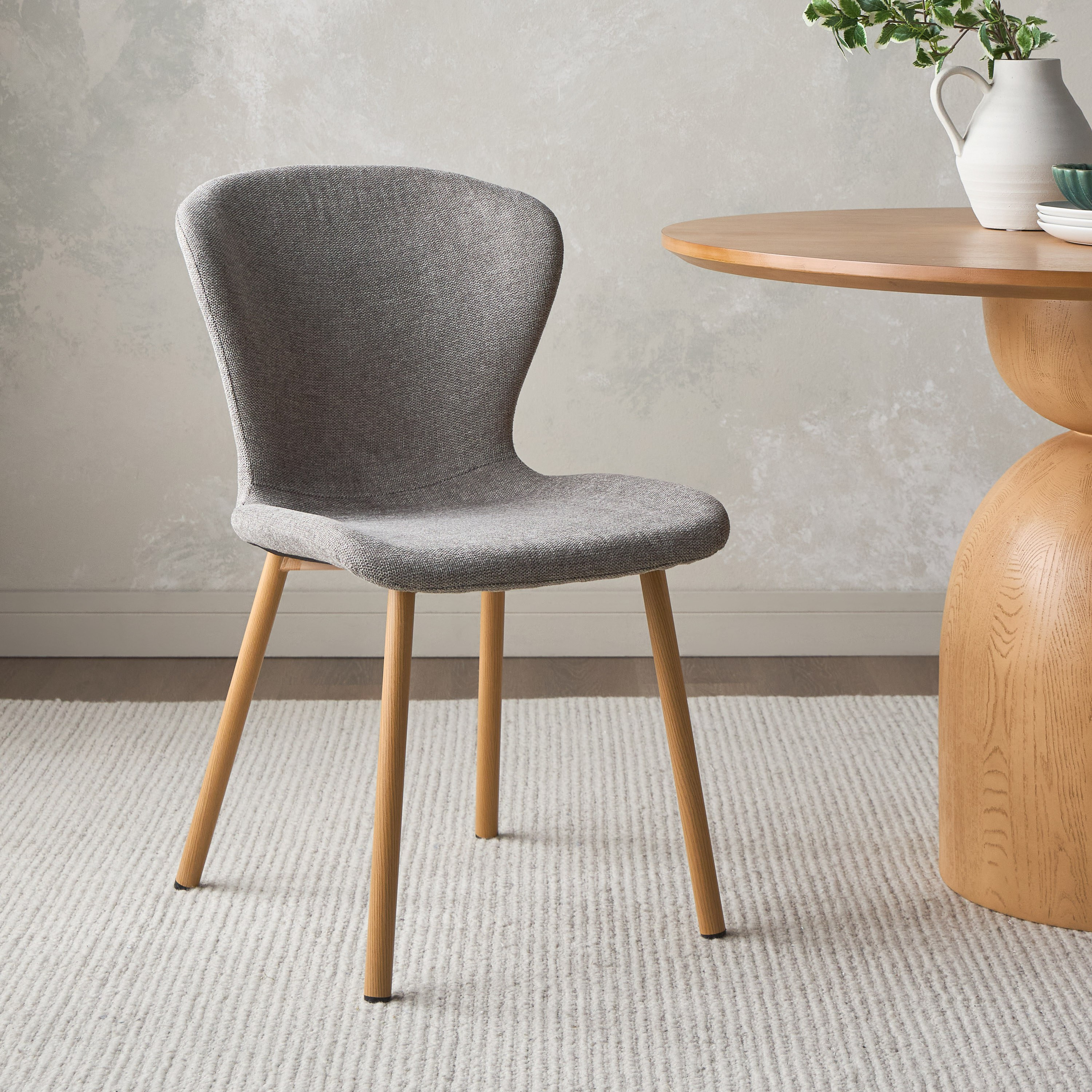 كرسي سفرة قماش - فيك-furniture-diningroom-chairsandbenches-image-1