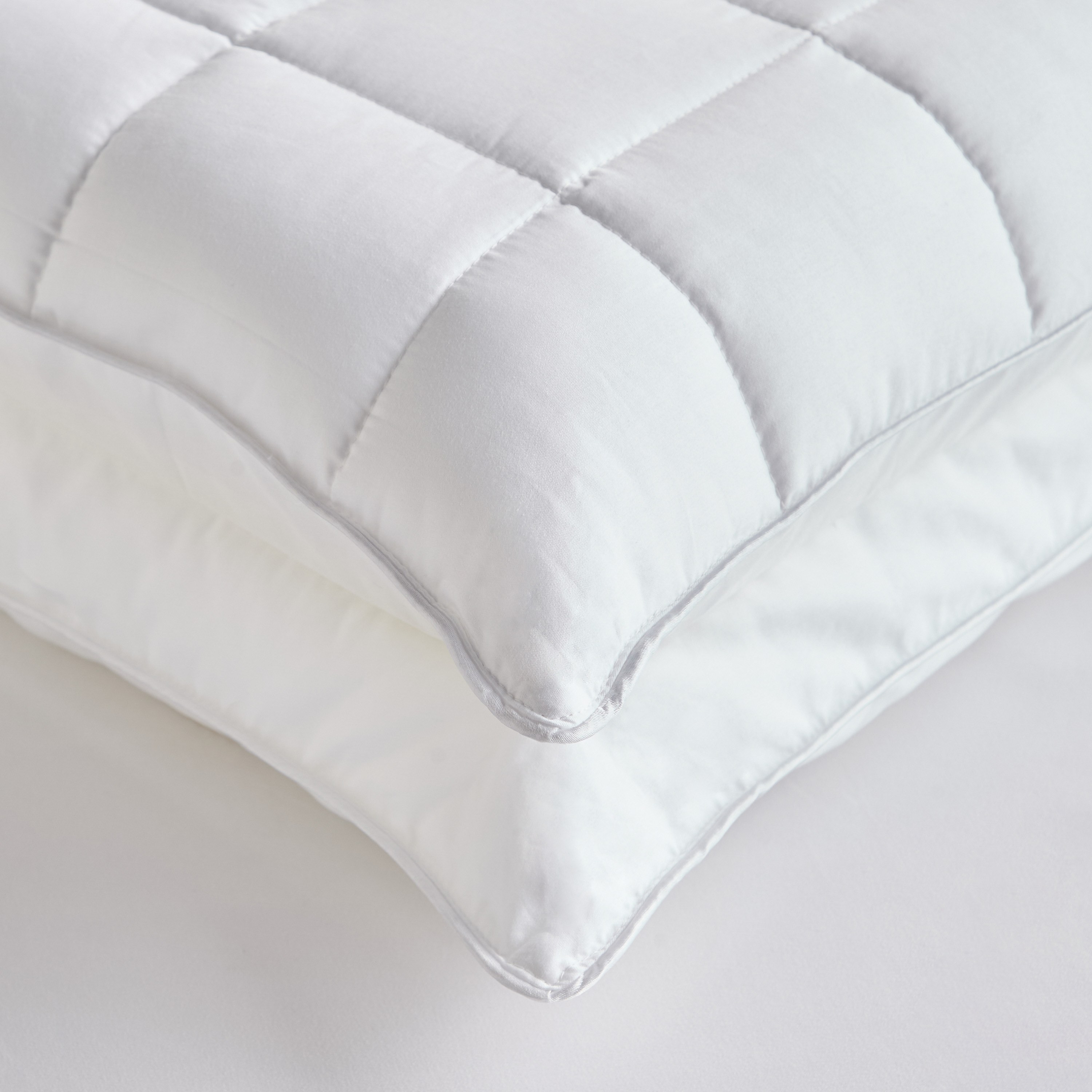 Dual Layer Memory Foam and Down Alternative Pillow - 45x70 cm-household-bedding-pillows-image-2