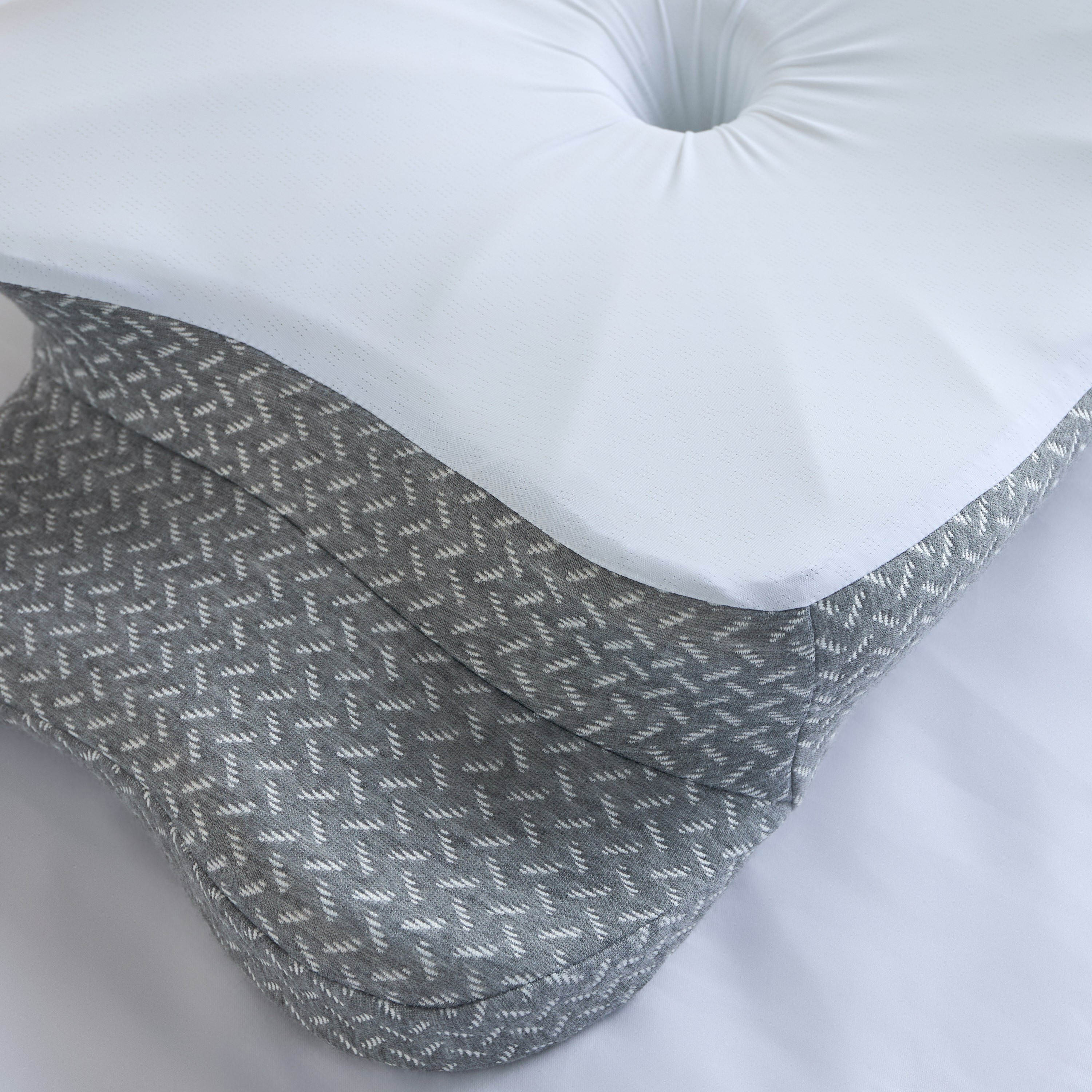 Ergonomic Polyurethane Memory Foam Shoulder and Neck Support 1-Piece Pillow - 37x63 cm-household-bedding-pillows-image-2