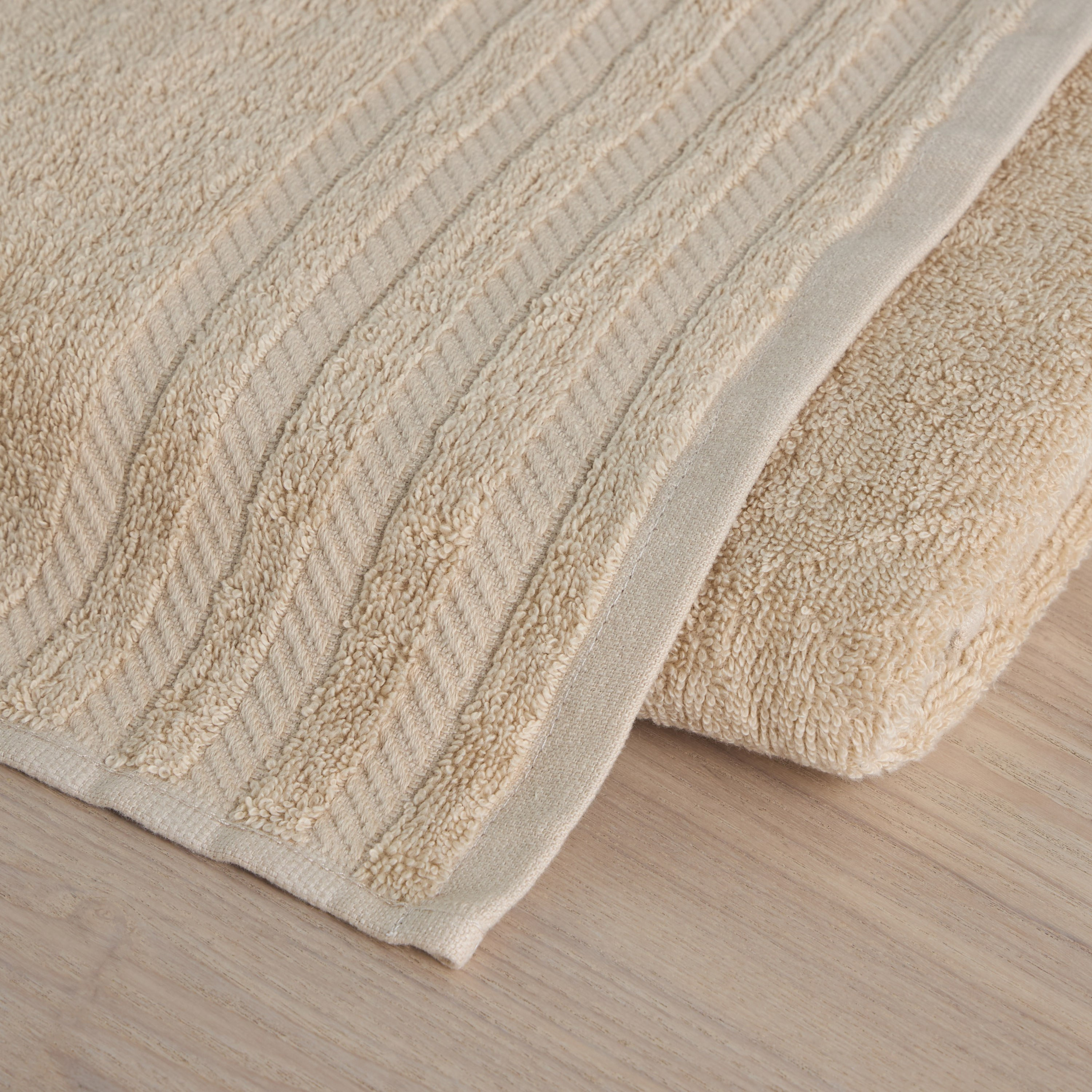 Breeze 2-Piece 450 GSM Cotton Bath Towel Set - 70x127 cm-household-bathandlaundry-bathlinen-towels-image-2