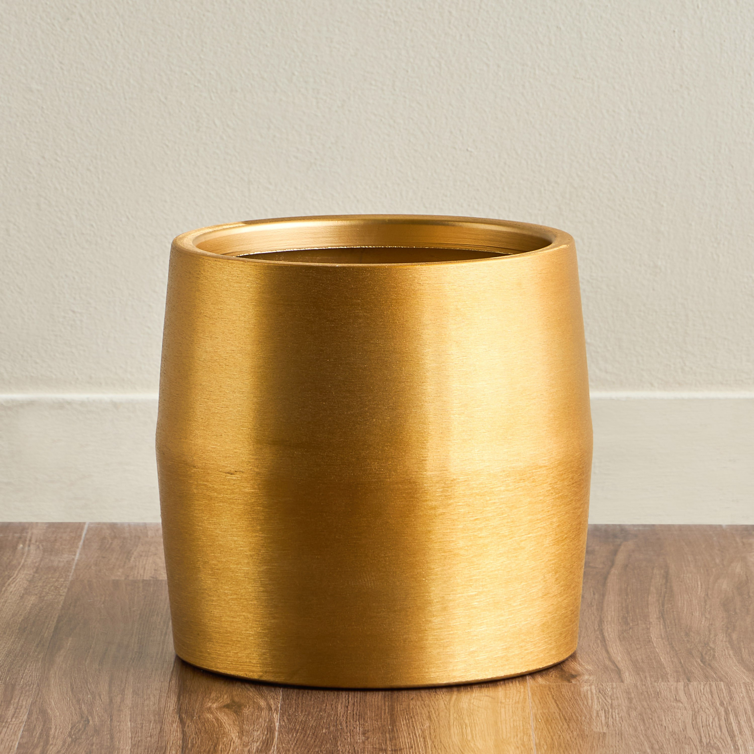 Solena Ruse Metal Planter - 31 cm-household-gardenandoutdoor-potsandplanters-planters-image-2