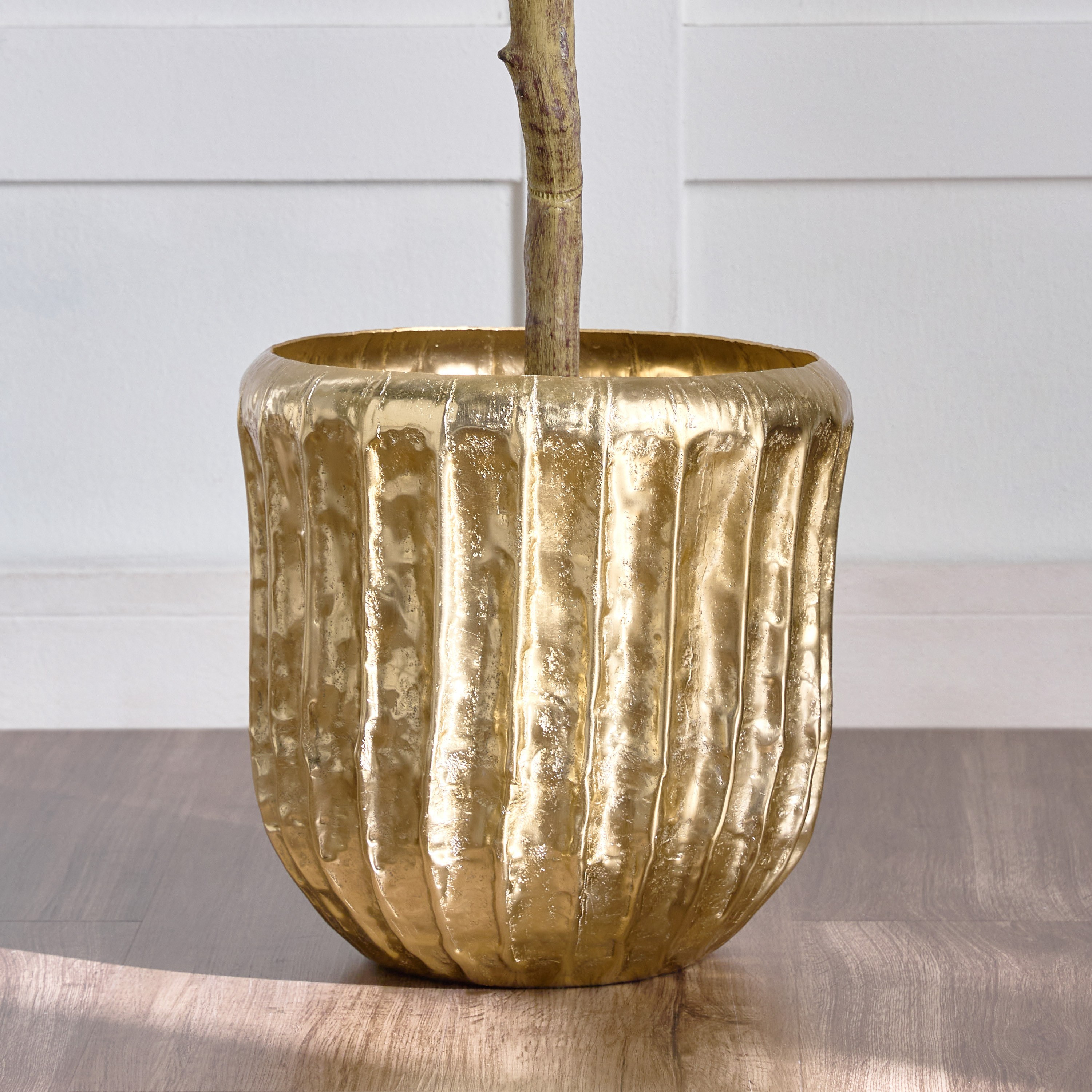 Dahab Colton Metal Planter - 33 cm-household-gardenandoutdoor-potsandplanters-planters-image-1