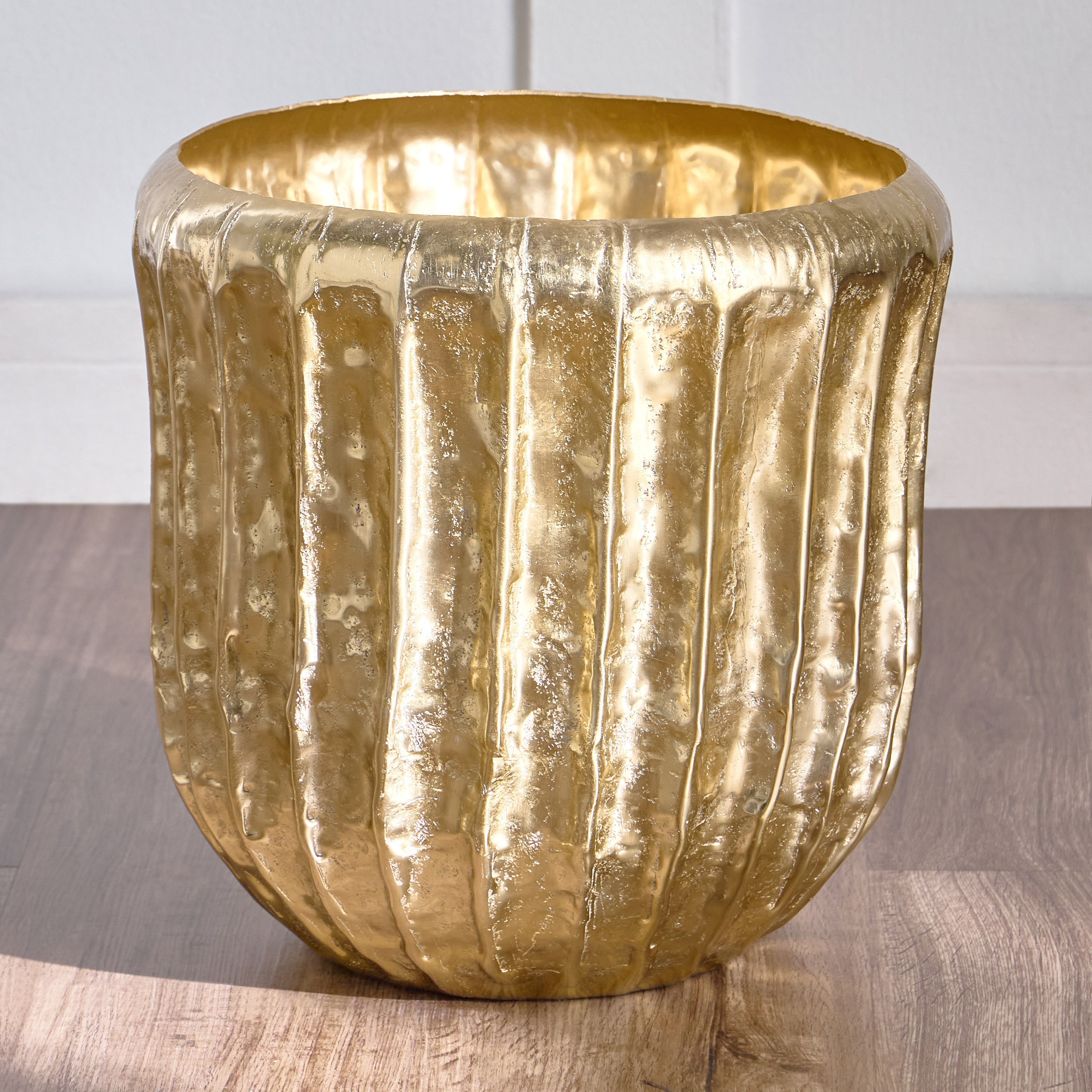 Dahab Colton Metal Planter - 33 cm-household-gardenandoutdoor-potsandplanters-planters-image-2