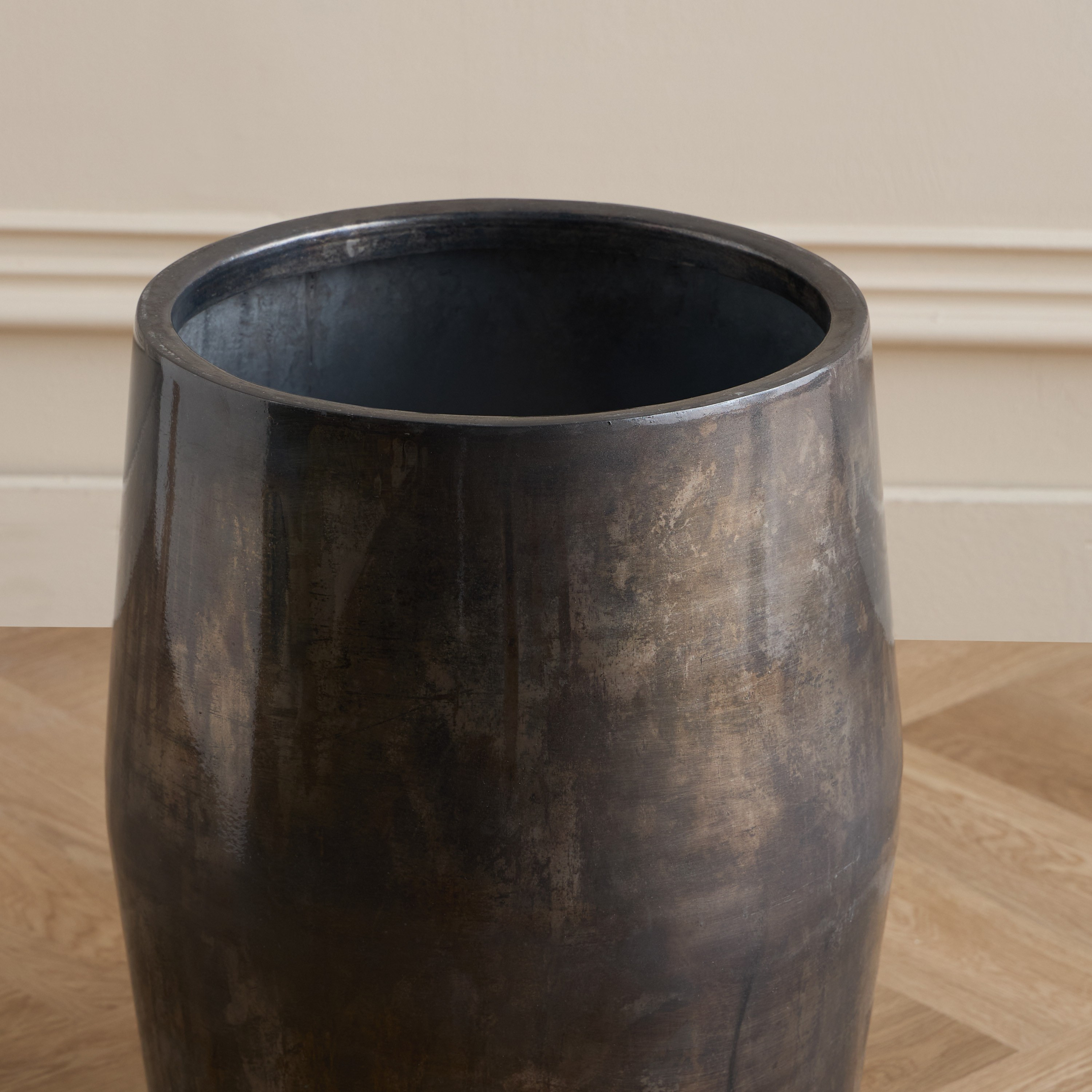Arras Ruse Thick-Walled Planter - 51 cm-household-gardenandoutdoor-potsandplanters-planters-image-3