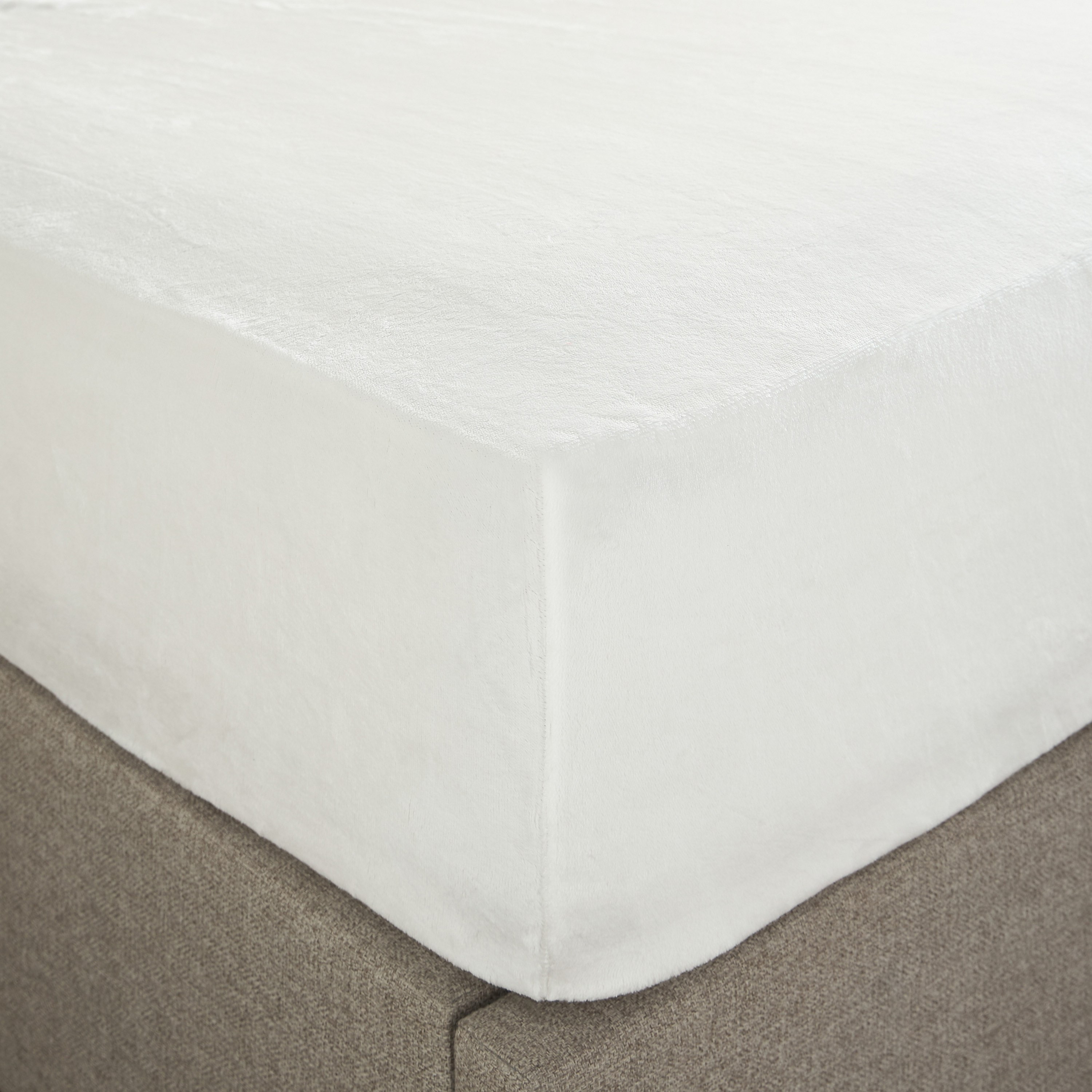 Cozy Flannel Single Fitted Sheet - 90x200 cm-household-bedding-sheetsandpillowcases-fittedsheets-image-1