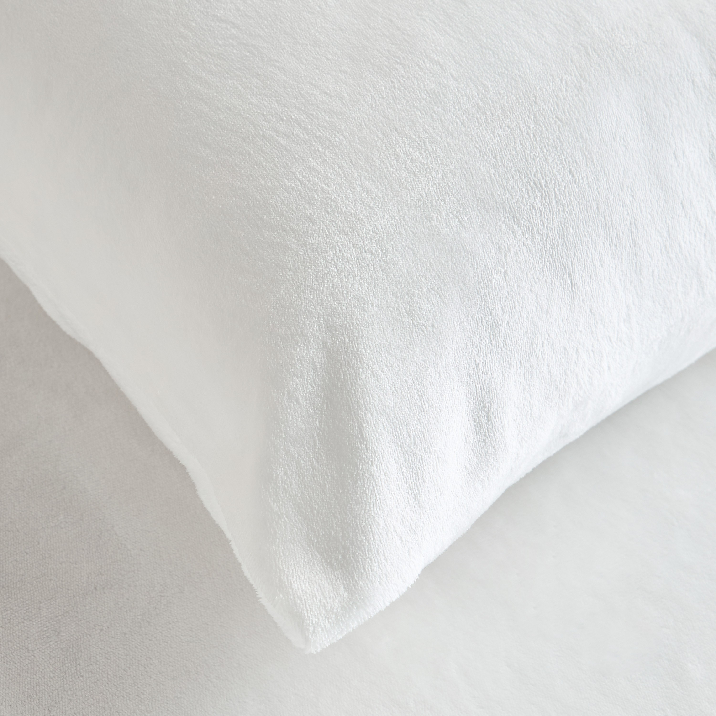 طقم غطاء وسادة من الفلانيل قطعتين - كوزي - 50×75 سم-household-bedding-sheetsandpillowcases-pillowcases-image-3