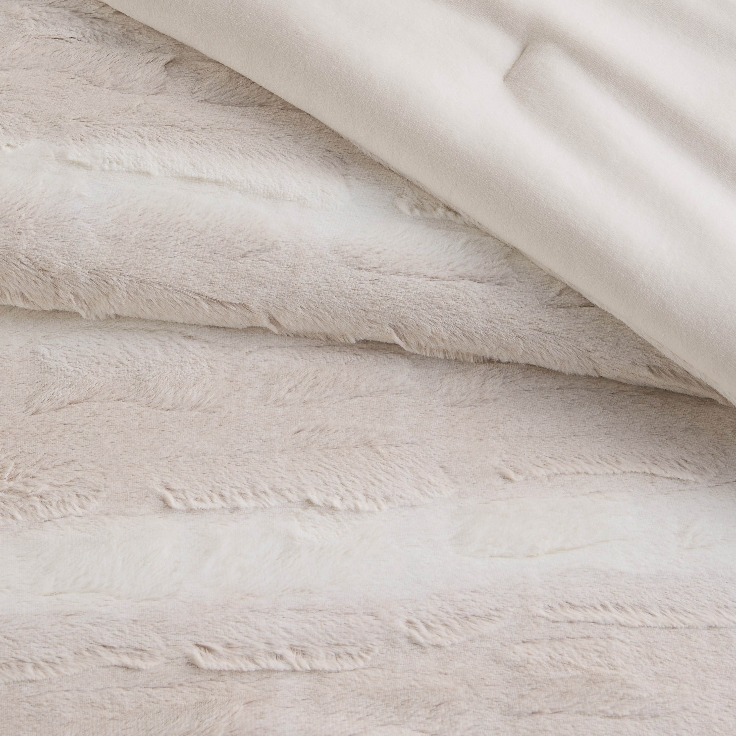 Haze Flannel 3-Piece Full Comforter Set - 160x240 cm-household-bedding-comfortersandbedspreads-comforters-image-4