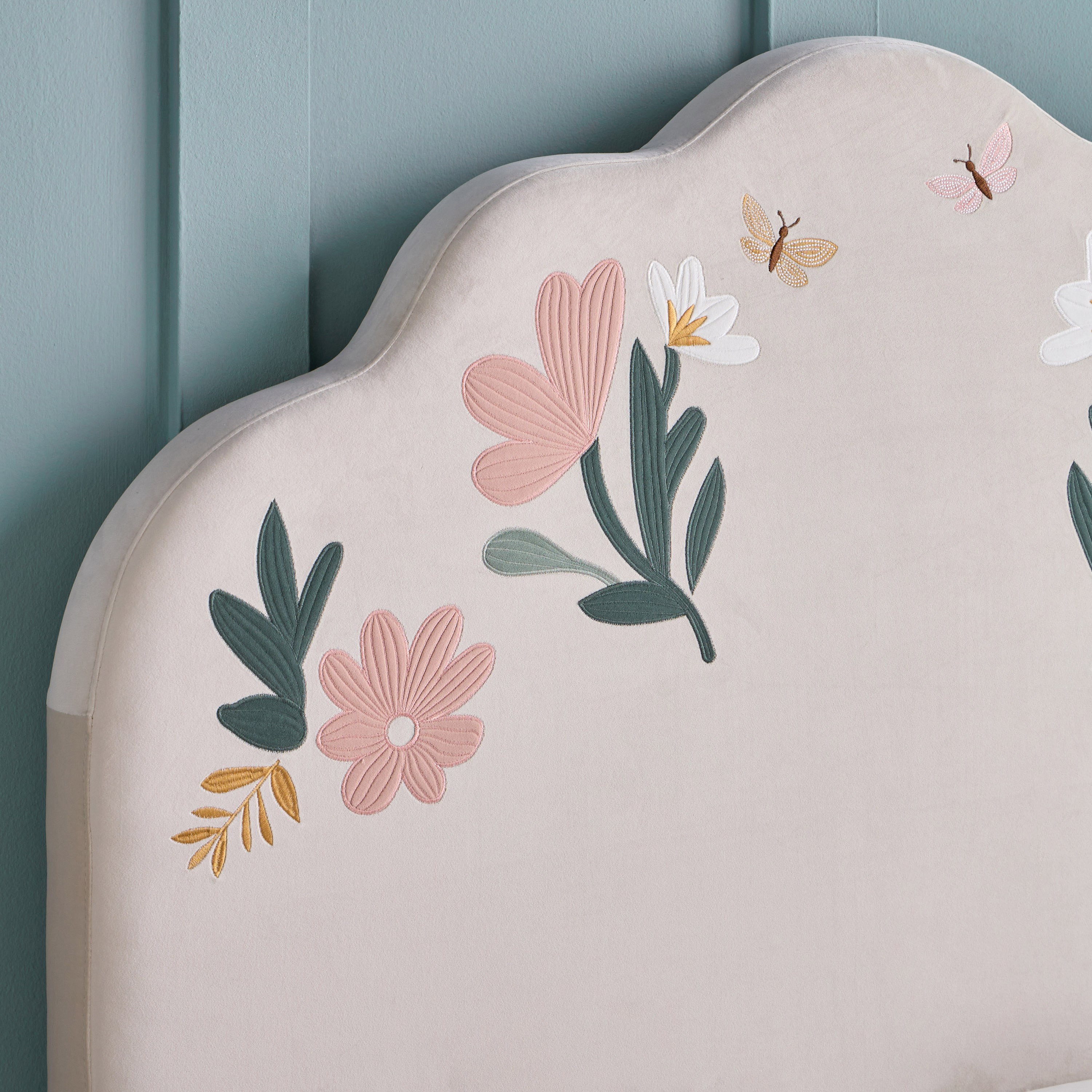 Floral Single Bed - 120x200 cm-babyandkids-kidsbeds-singlebeds-image-3