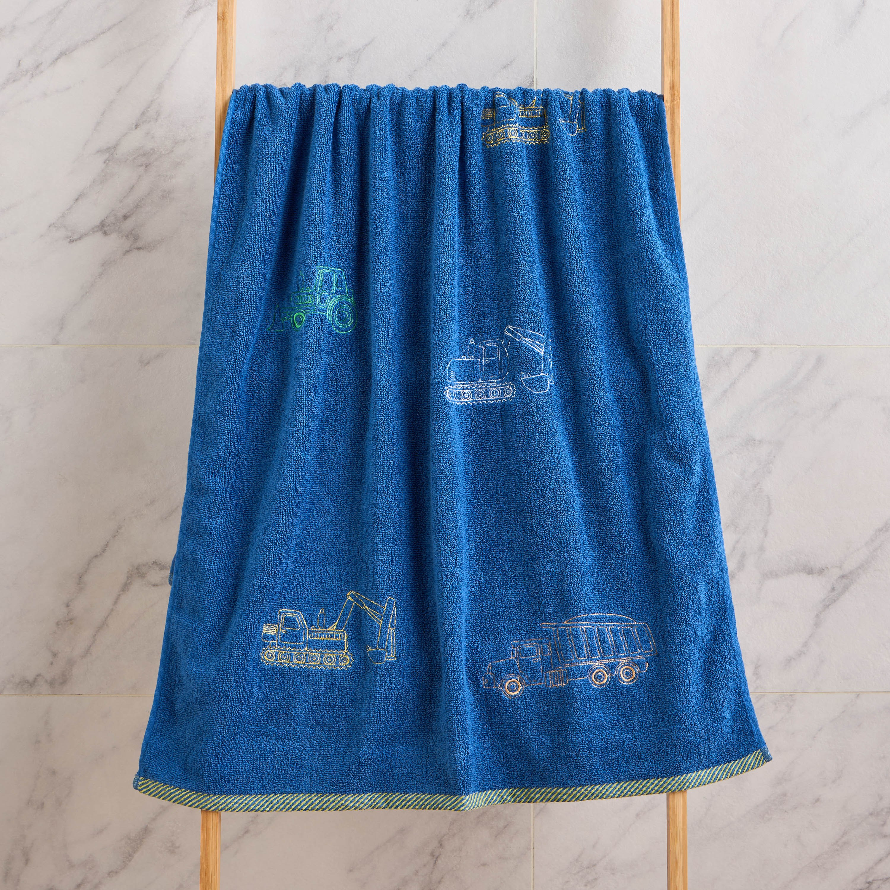Football 500 GSM Bath Towel - 70x140 cm