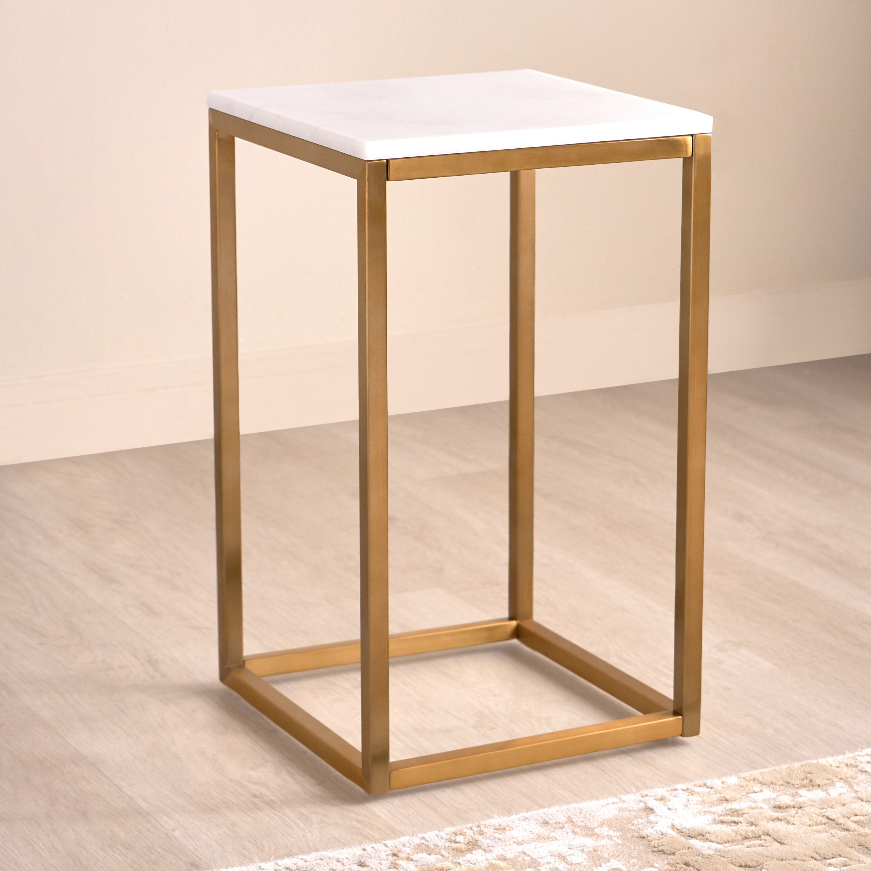 طاولة جانبية بسطح رخام - سترافا-furniture-livingroom-sideandendtables-image-1