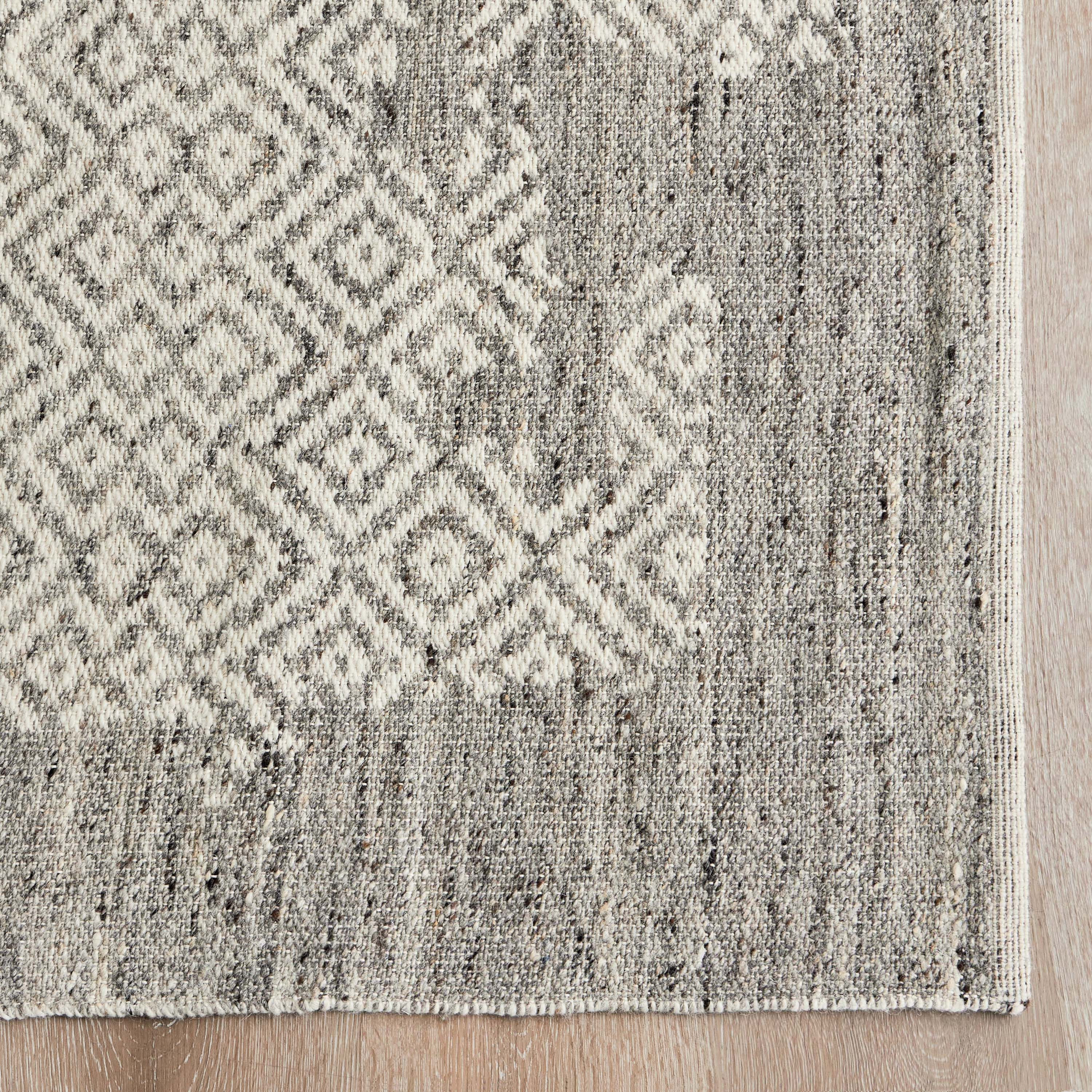 Maurine Woollen Rug - 160x230 cm-household-rugsandcarpets-rugs-image-3