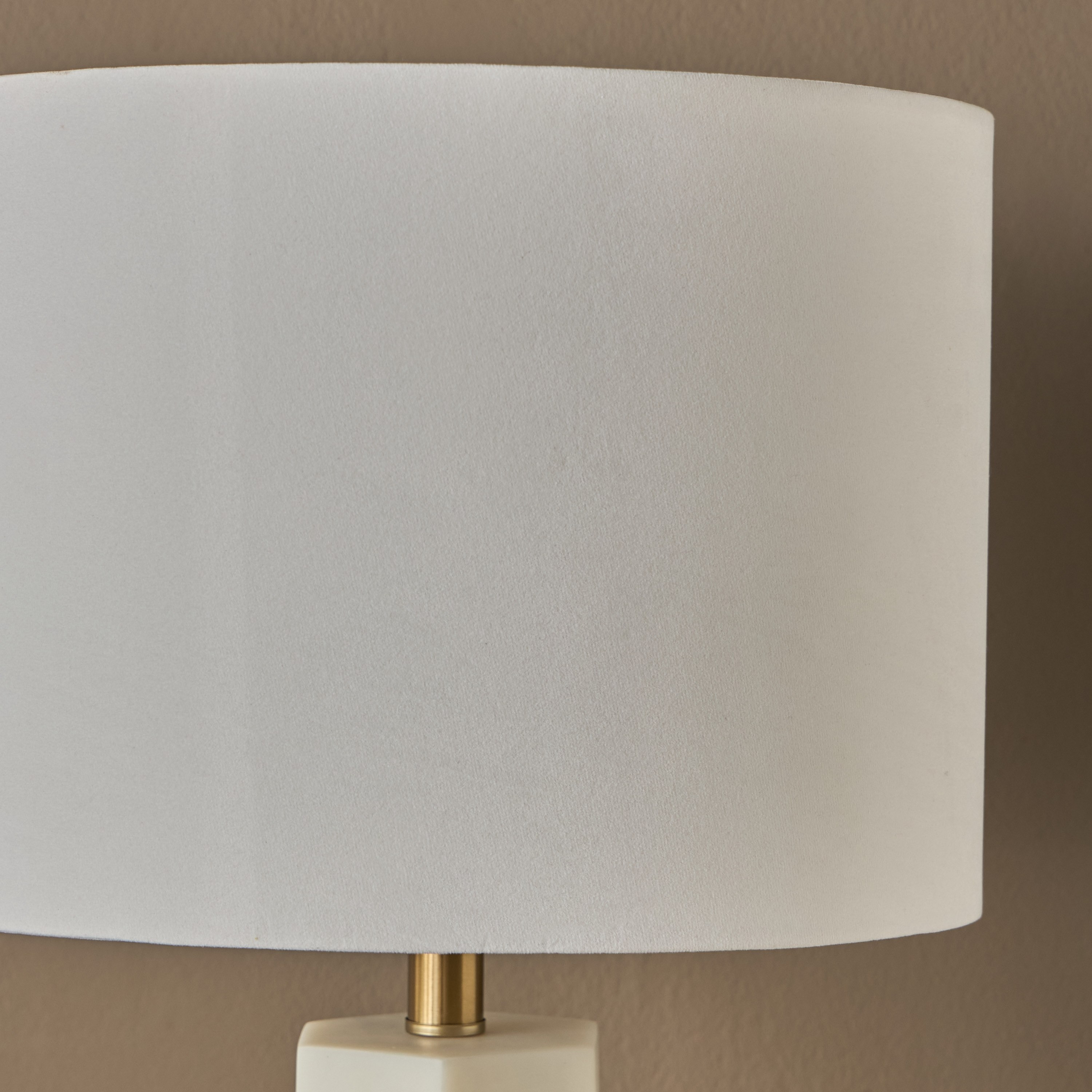 Cindy Alabaster Marble Table Lamp - 62 cm-household-lighting-tableanddesklamps-image-3