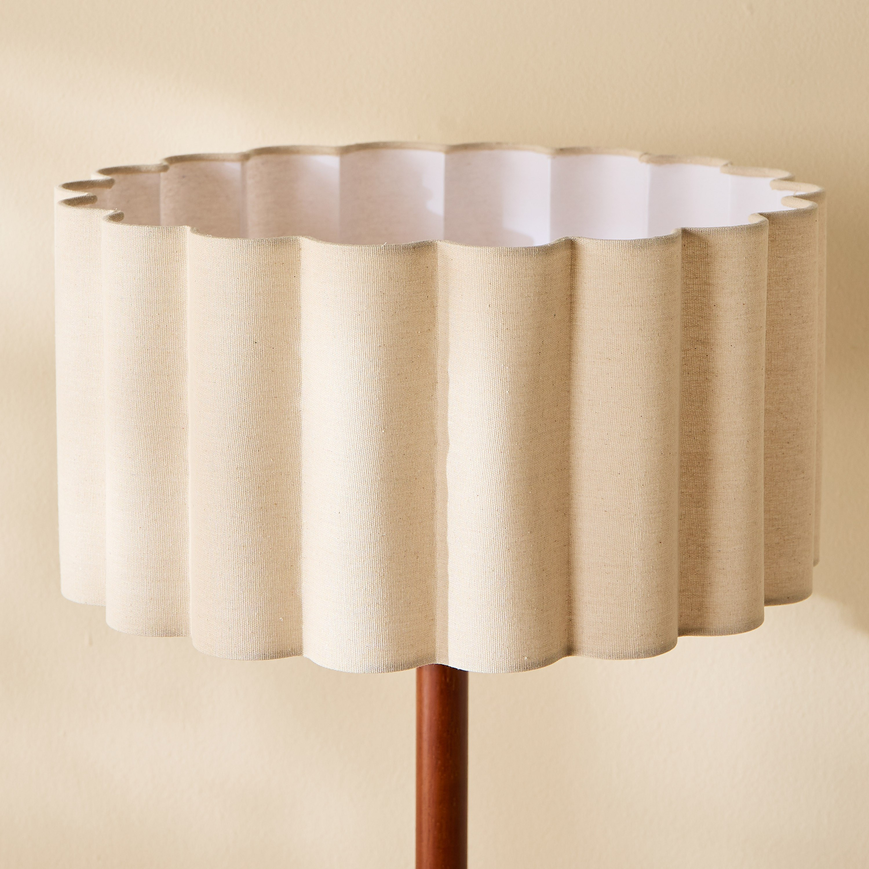 Frosty Wooden Floor Lamp - 154 cm-household-lighting-floorlamps-image-3