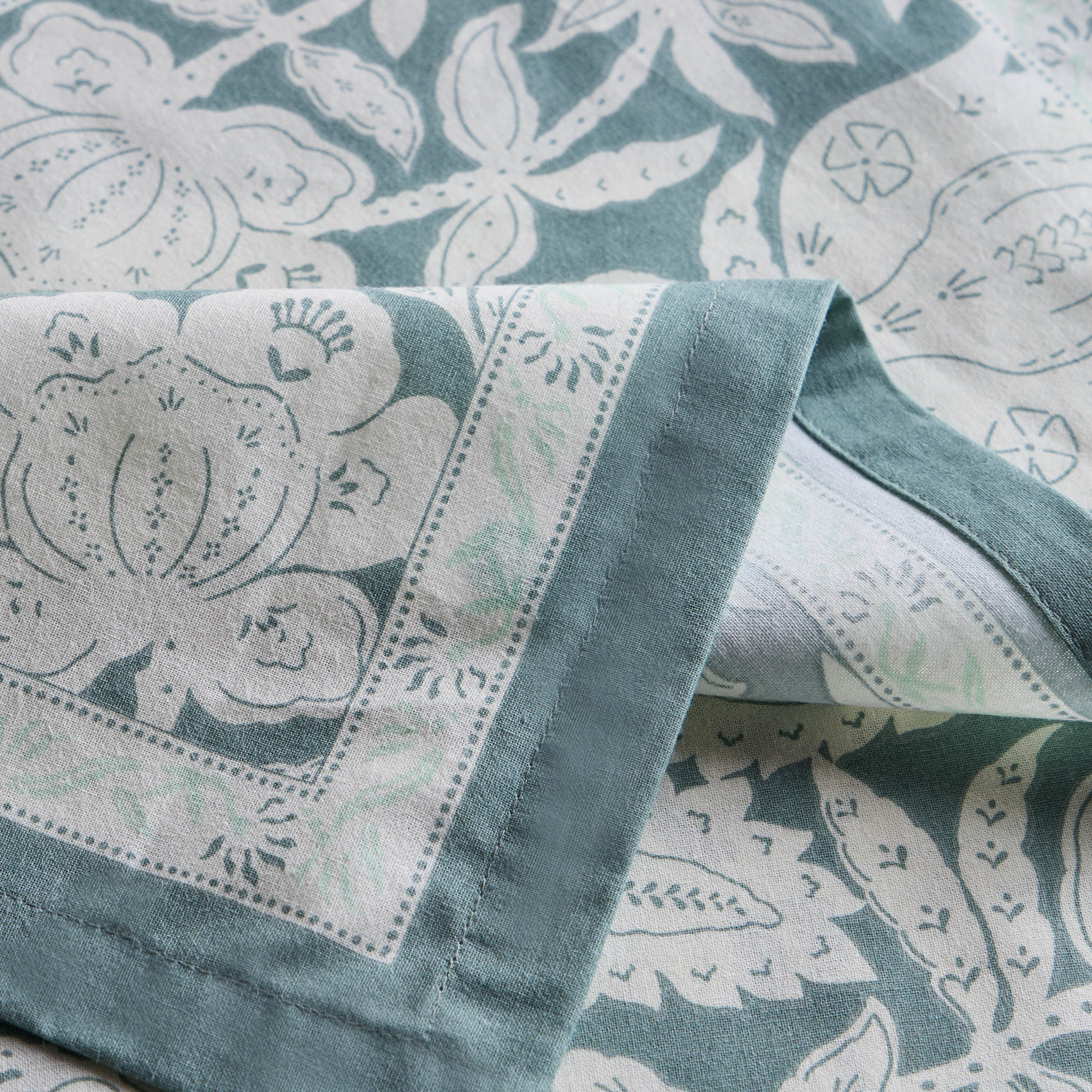 Arras 4-Piece Placemat Set-household-dining-tablelinen-placemats-image-2