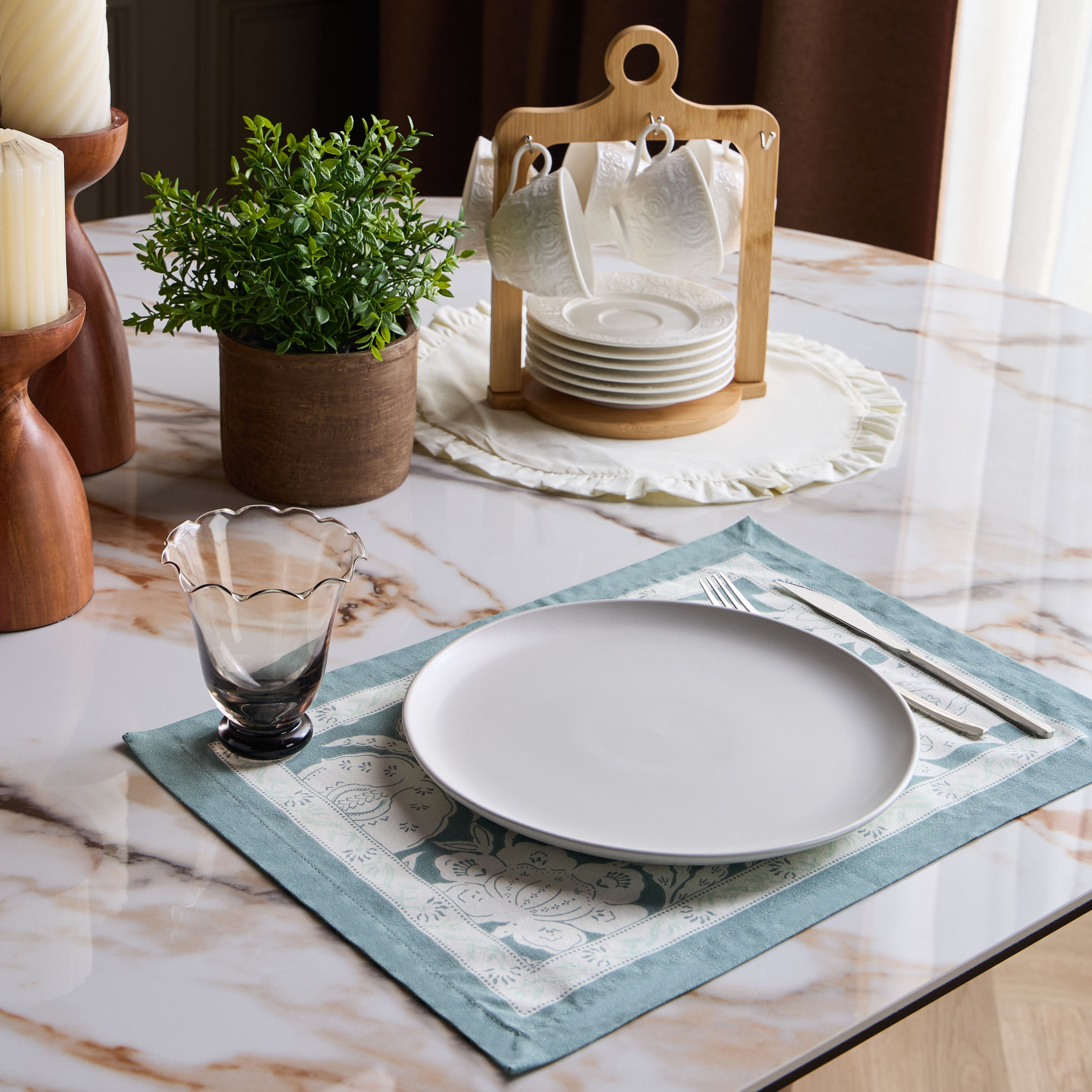 Arras 4-Piece Placemat Set-household-dining-tablelinen-placemats-image-3