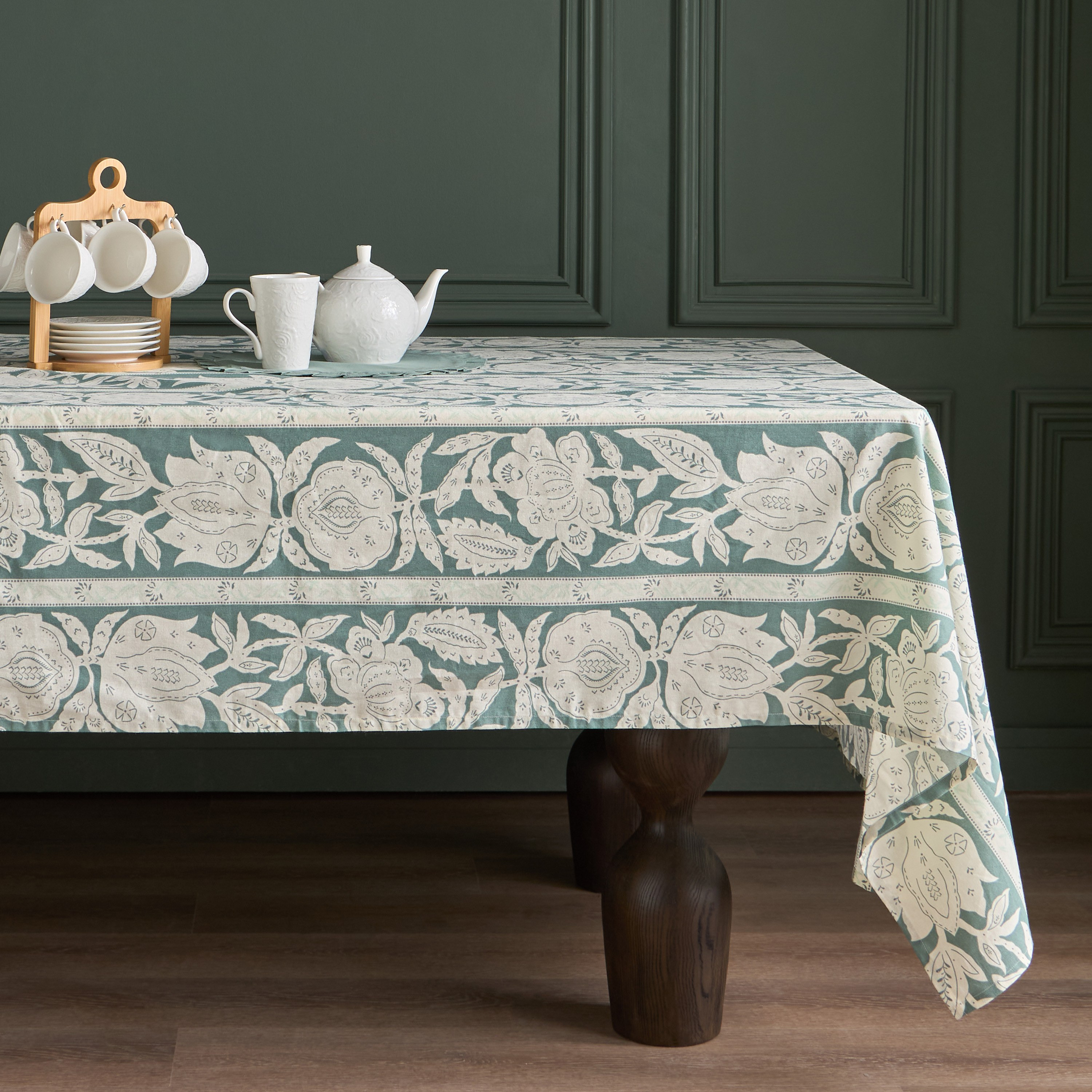 Arras Table Cover - 150x250 cm-household-dining-tablelinen-runnersandtablecovers-image-1