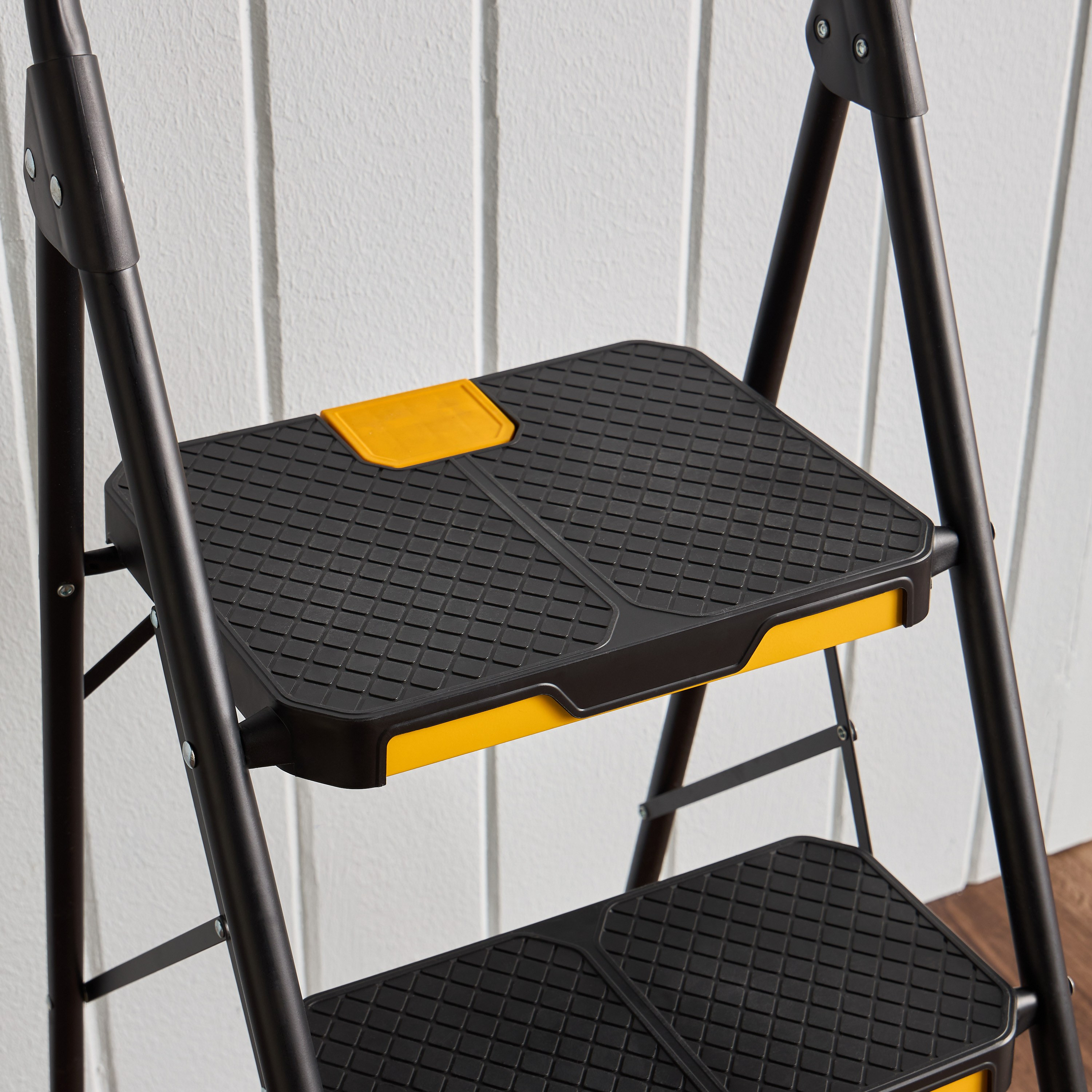 Everest 3-Step Ladder - 103 cm-household-bathandlaundry-bathroomorganizing-laddersandstools-image-3