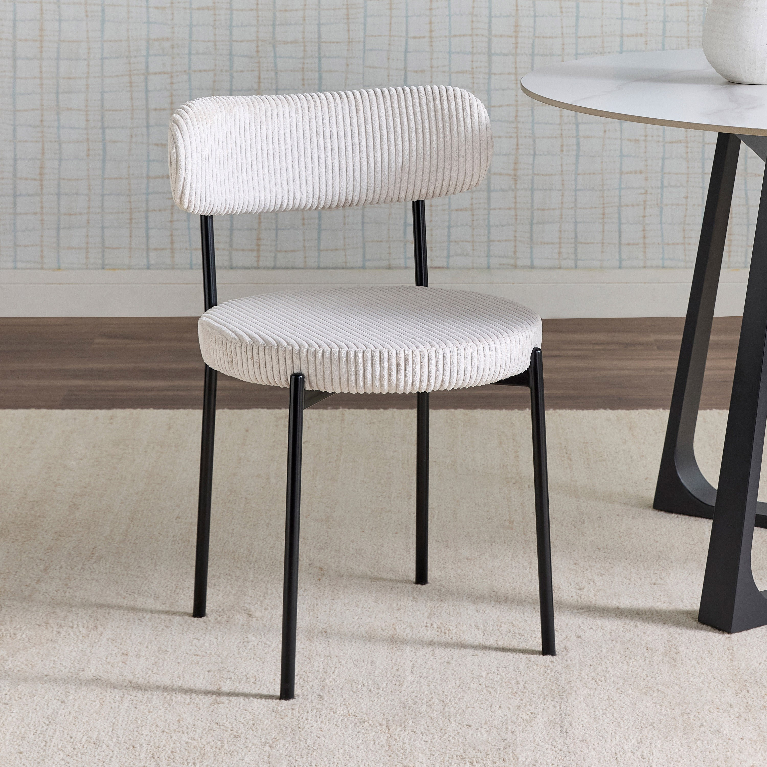 Orlo Dining Chair-furniture-diningroom-chairsandbenches-image-1