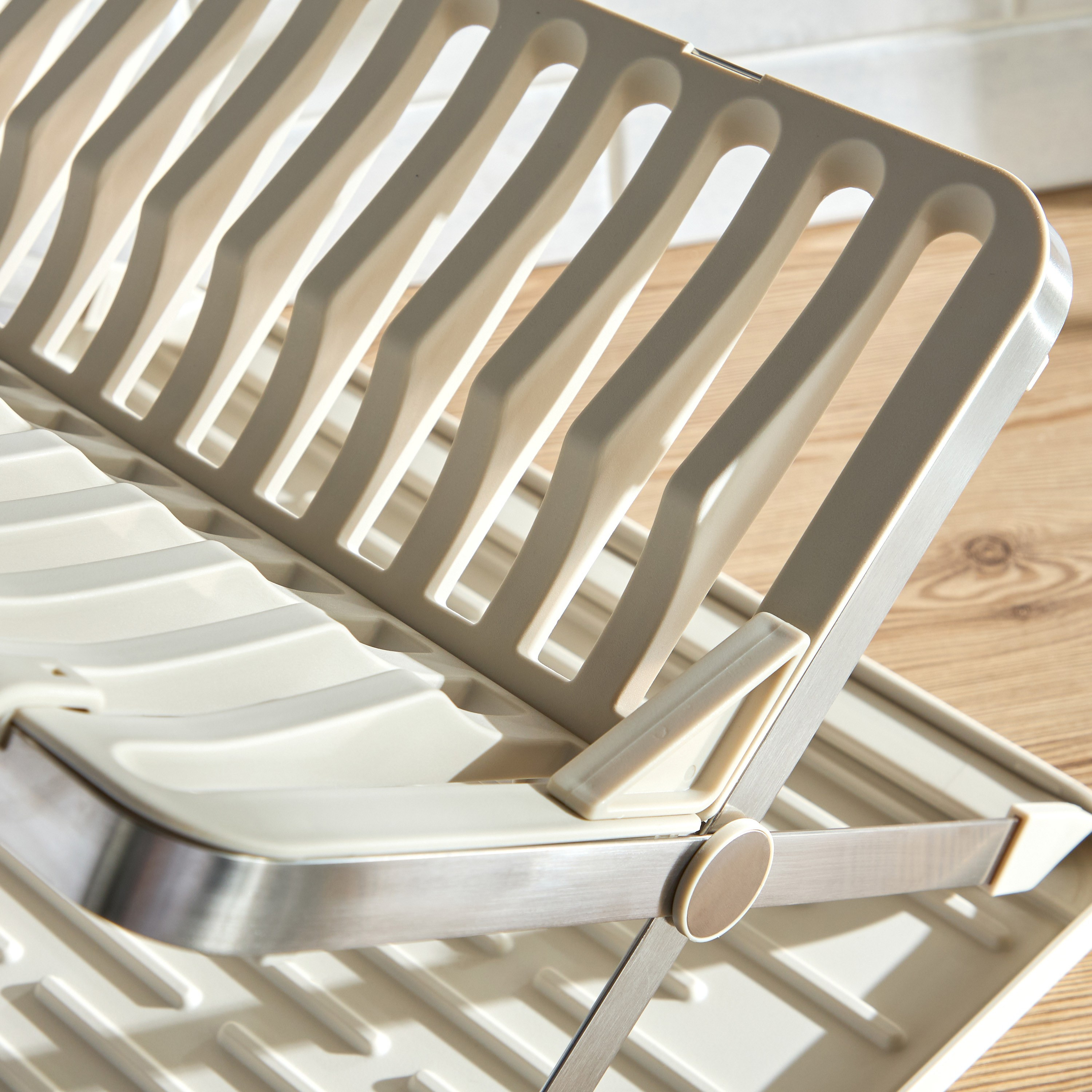 Kamil Dish Rack-household-kitchen-dishwashingandaccessories-dishracks-image-4