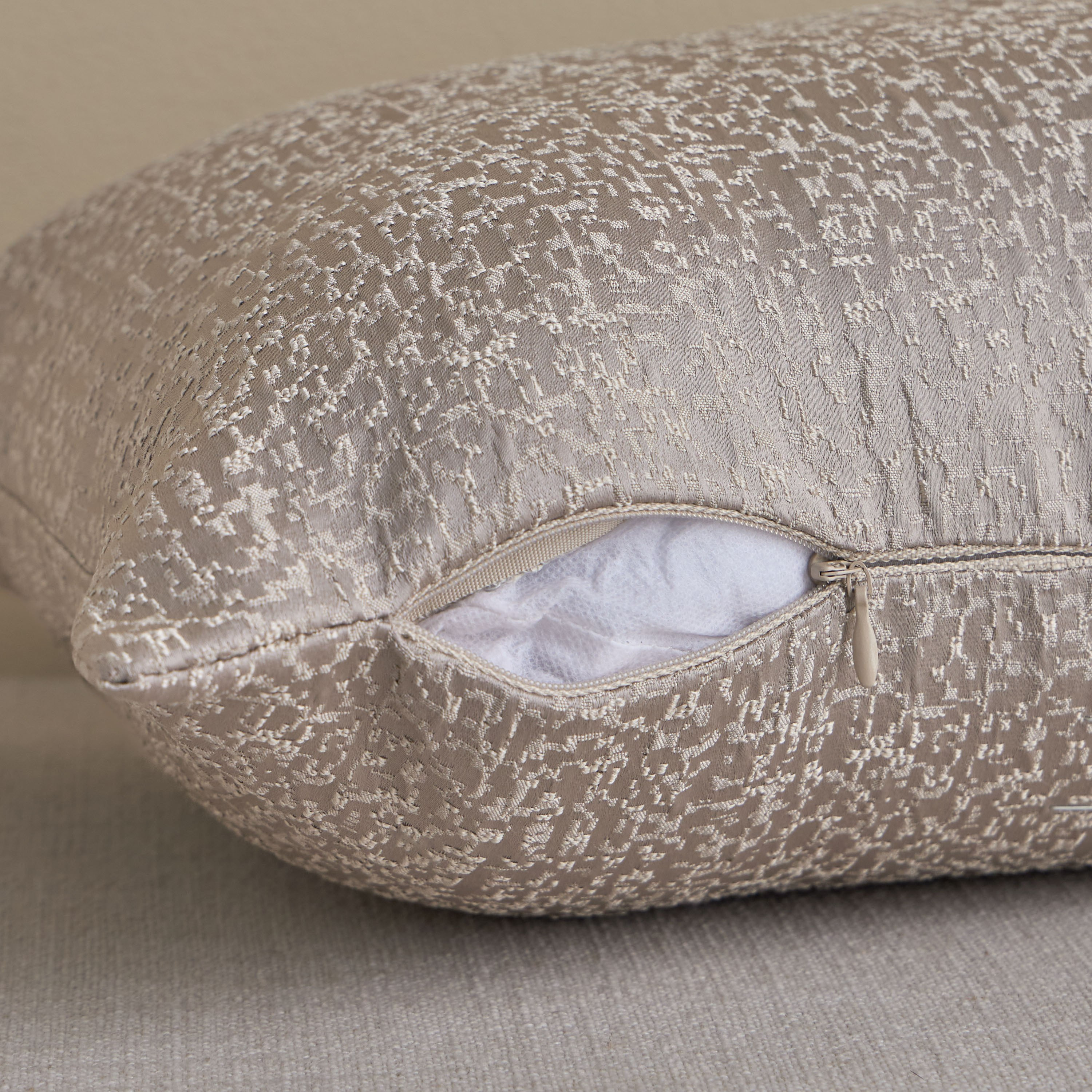 غطاء وسادة جاكار - سولينا - 30×50 سم-household-cushionsandthrows-cushioncovers-image-3