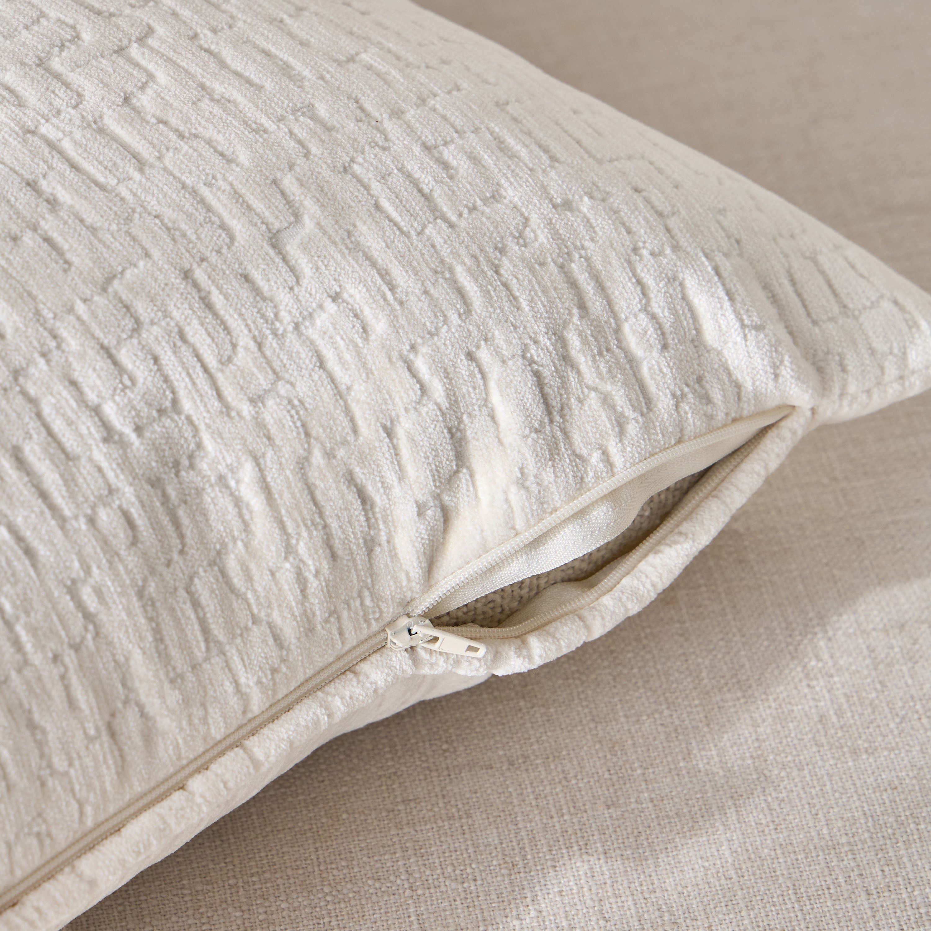 غطاء وسادة جاكار - سولينا - 30x50 سم-household-cushionsandthrows-cushioncovers-image-3