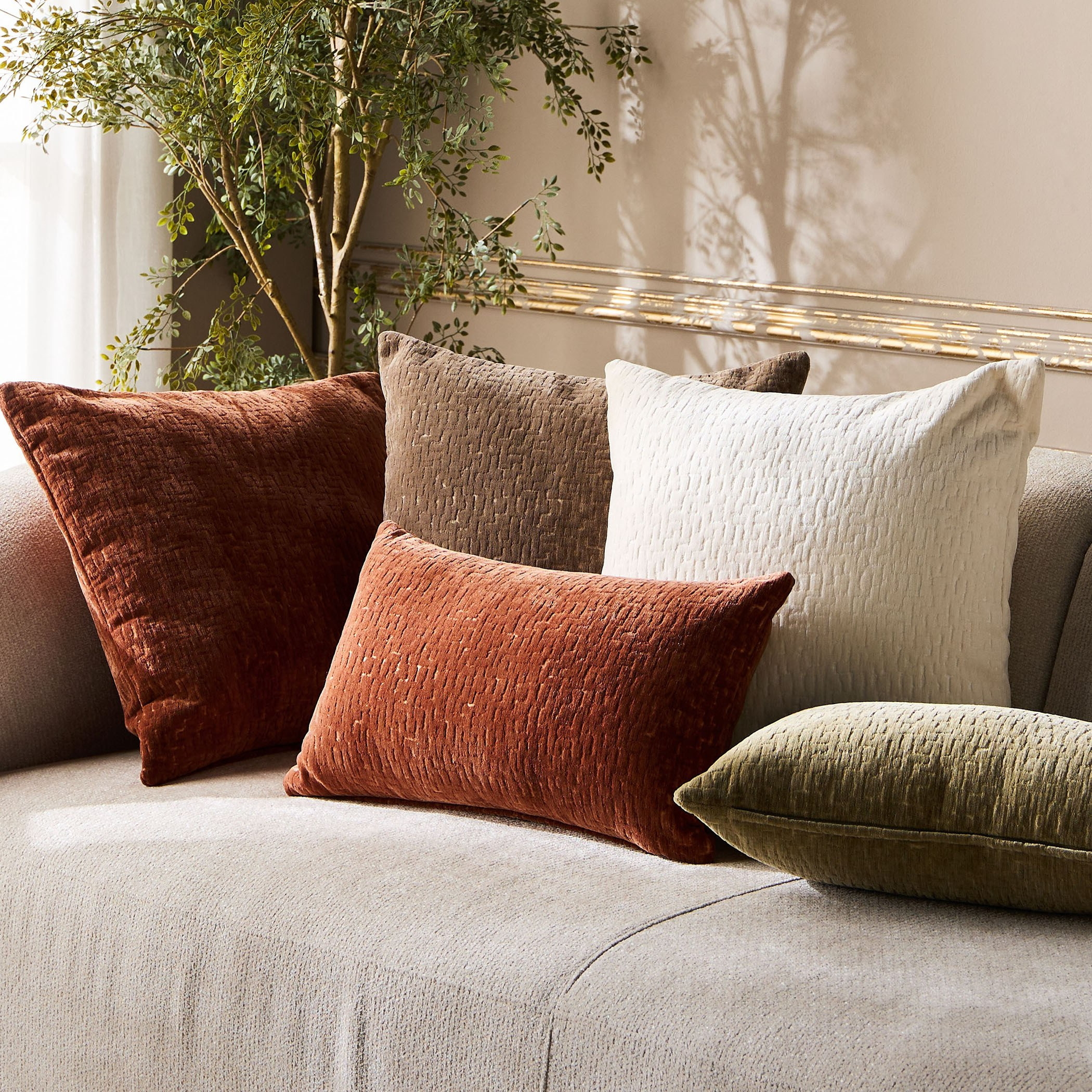 وسادة  محشوة جاكار- سولينا - 50x30 سم-household-cushionsandthrows-filledcushions-decorativecushions-image-4