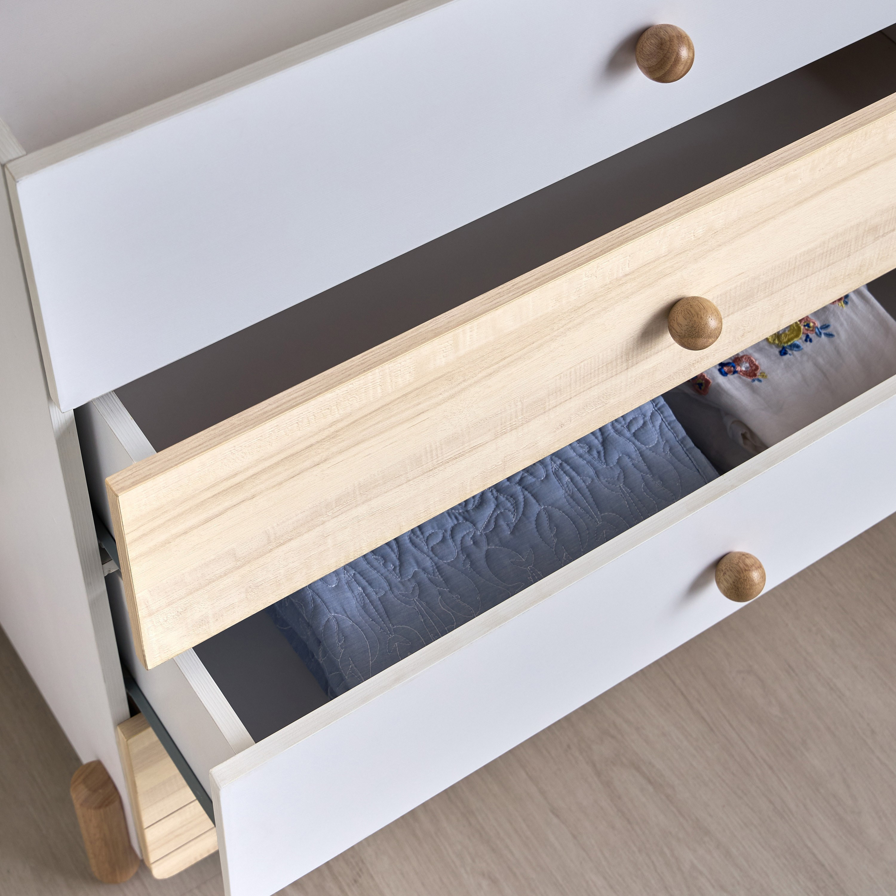 وحدة 4 أدراج - جاك-babyandkids-roomfurniture-chestofdrawers-image-3