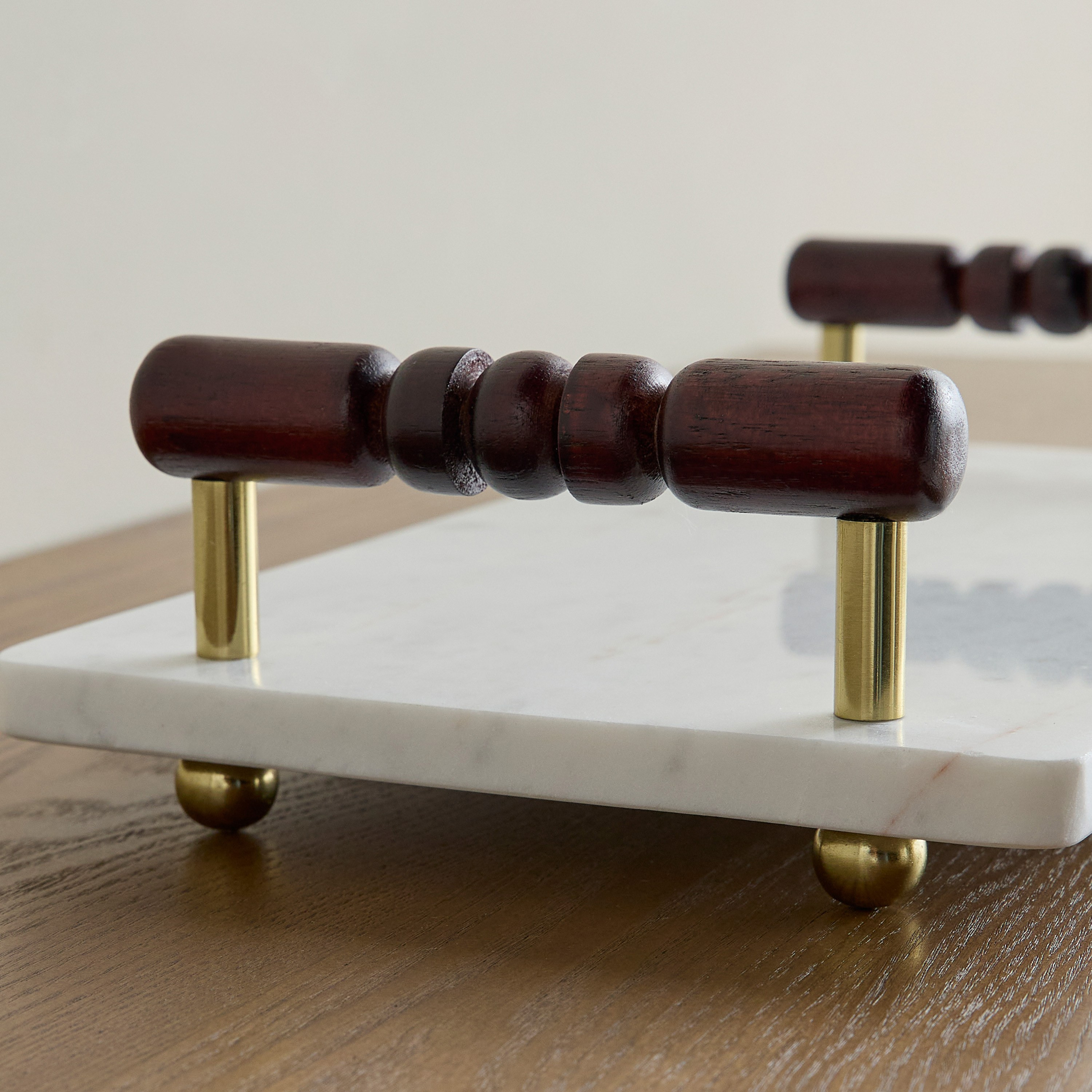 صينية ديكور رخام - لولو دالاس - 36 سم-household-decor-boxesandtrays-image-3