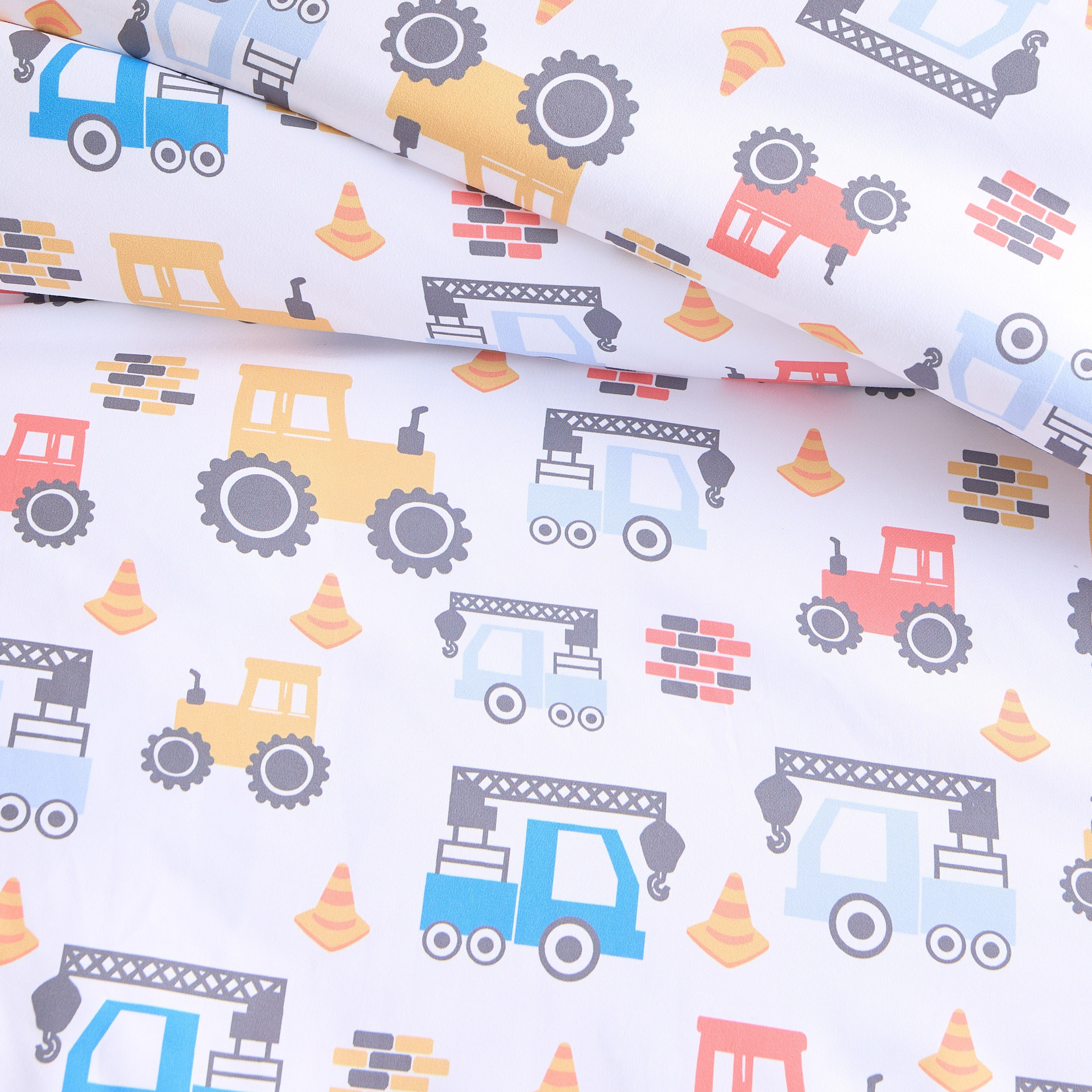 طقم لحاف كامل قطعتين بطبعات مركبات بناء - أمفورا - 160x220 سم-babyandkids-beddingandwindows-bedding-comforters-image-4