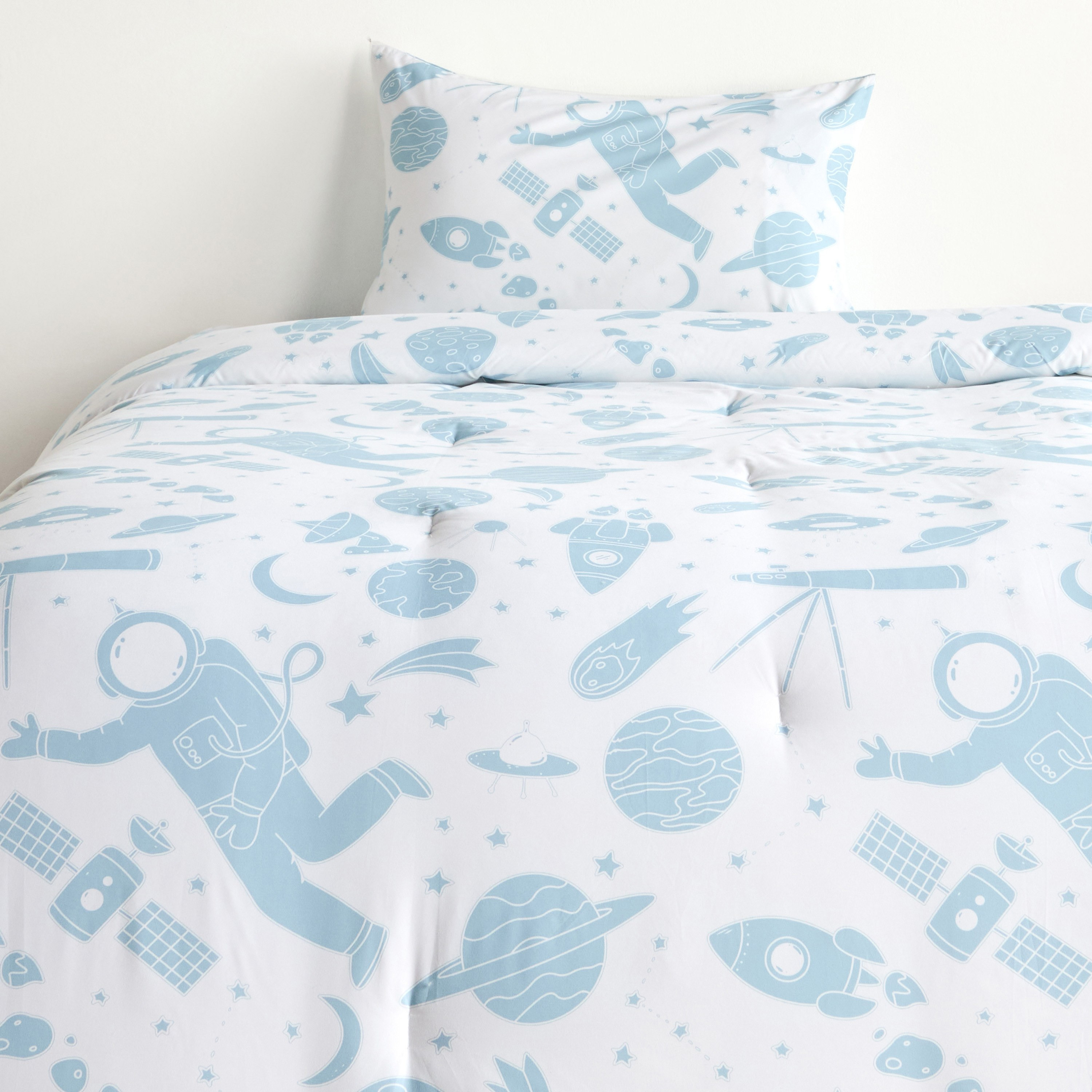 Amphora Space 2-Piece Single Comforter Set - 135x220 cm-babyandkids-beddingandwindows-bedding-comforters-image-2