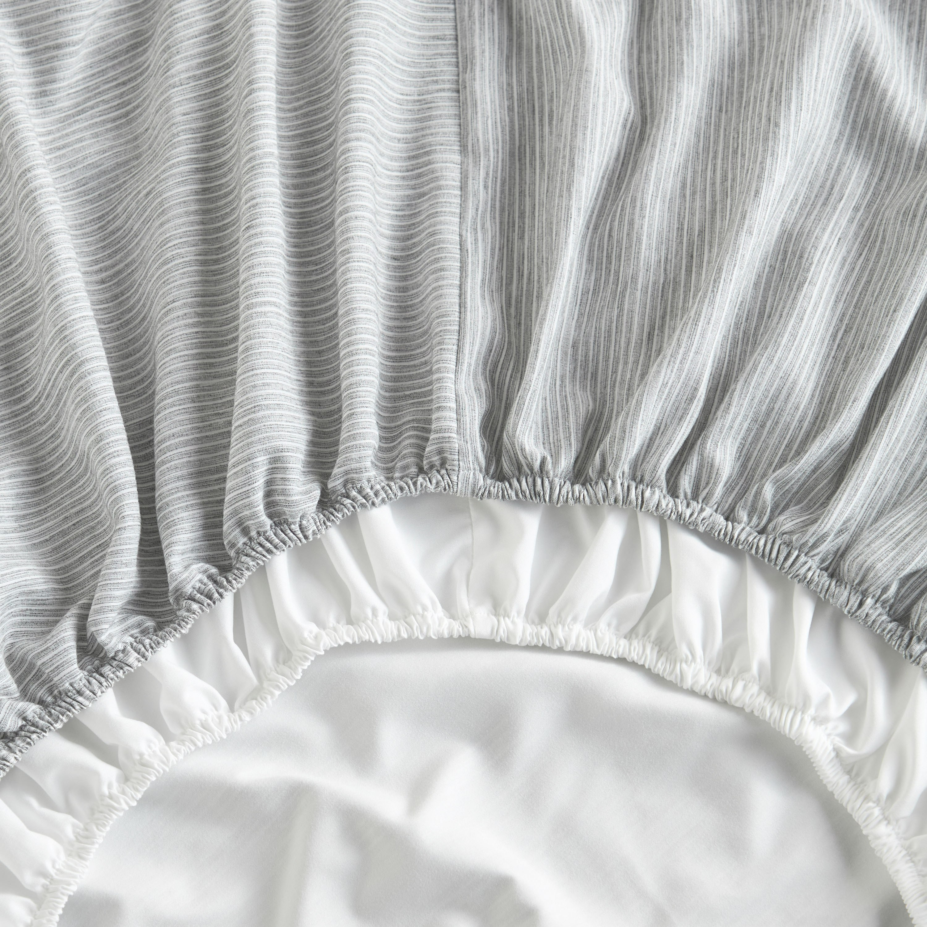 Amara Cationic Jacquard 4-Piece Single Fitted Sheet Set - 90x200 cm-household-bedding-sheetsandpillowcases-fittedsheets-image-5