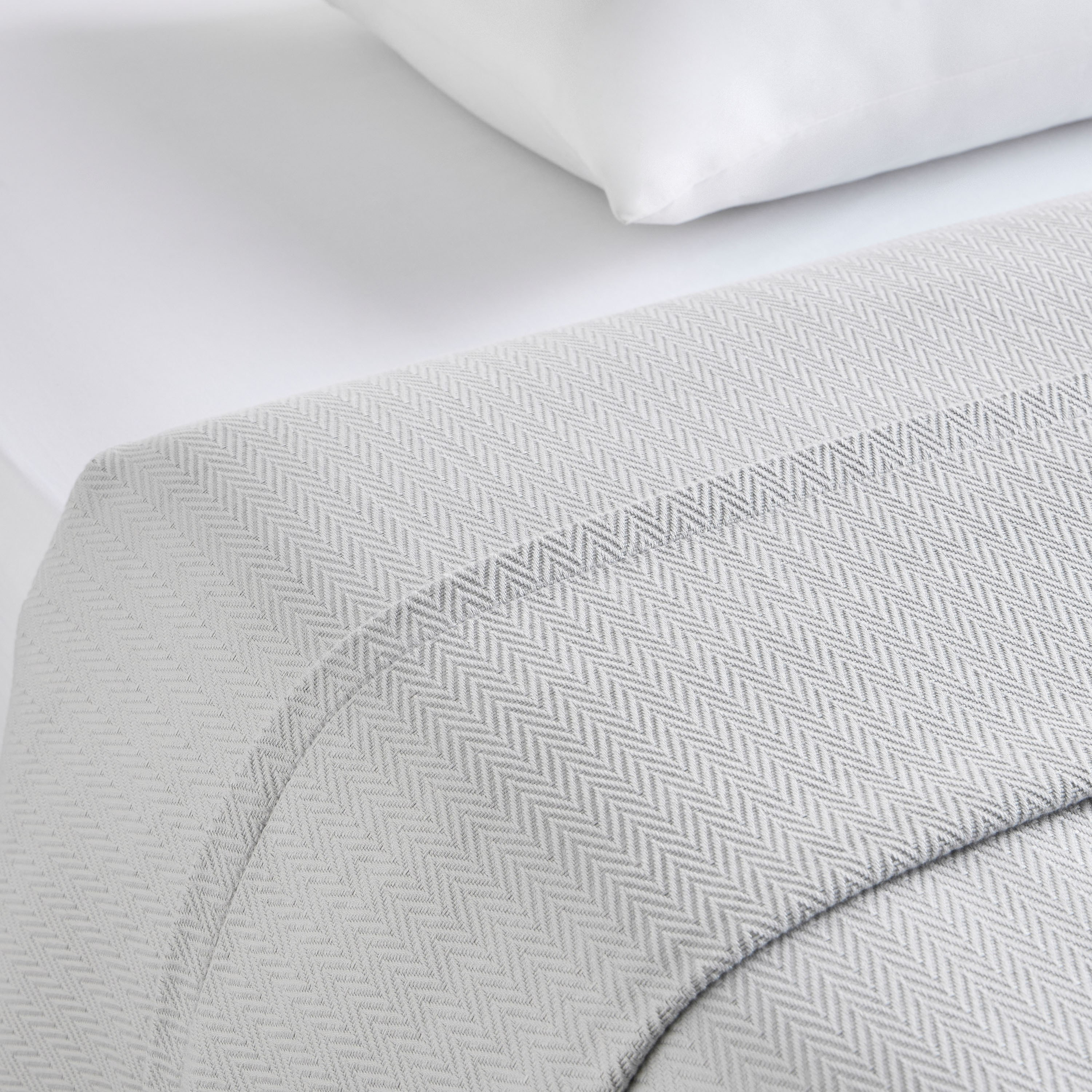 TWS.4.0 Egyptian Cotton Herringbone Jacquard King Bedspread - 240x260 cm-household-bedding-comfortersandbedspreads-bedspreads-image-3